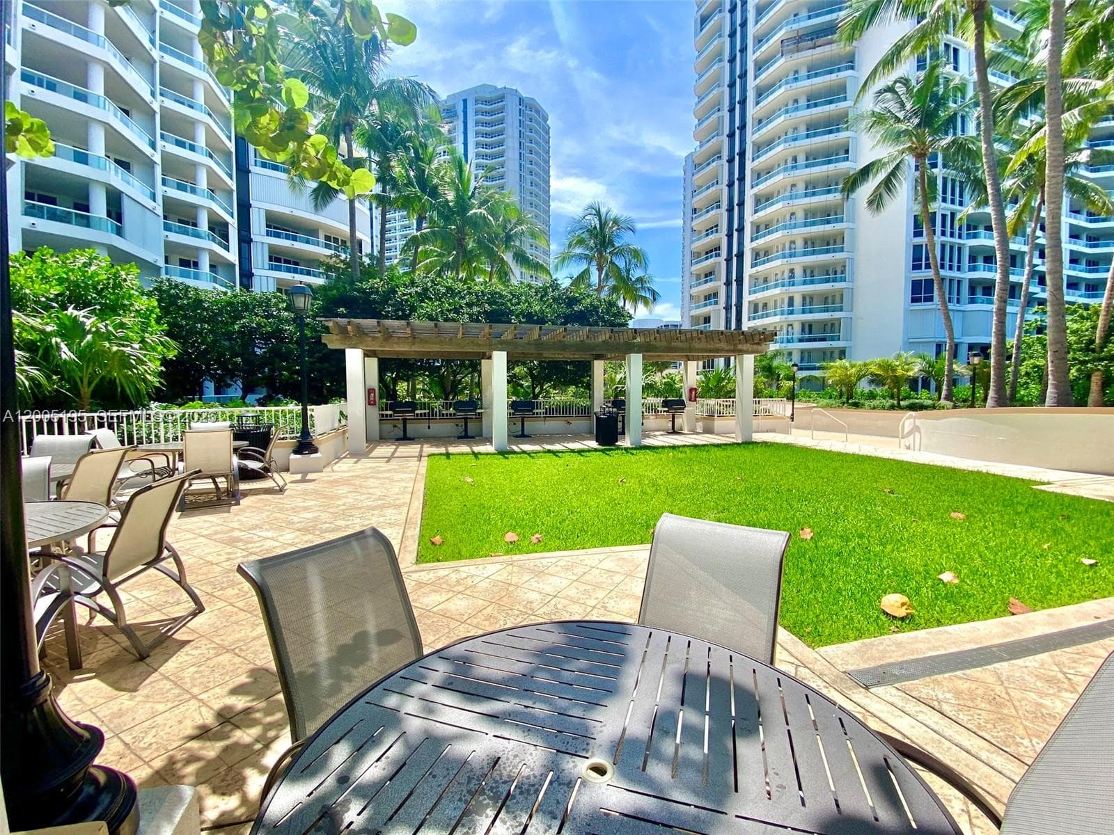 21150 Point PL # 2902, Aventura FL 33180 — 42