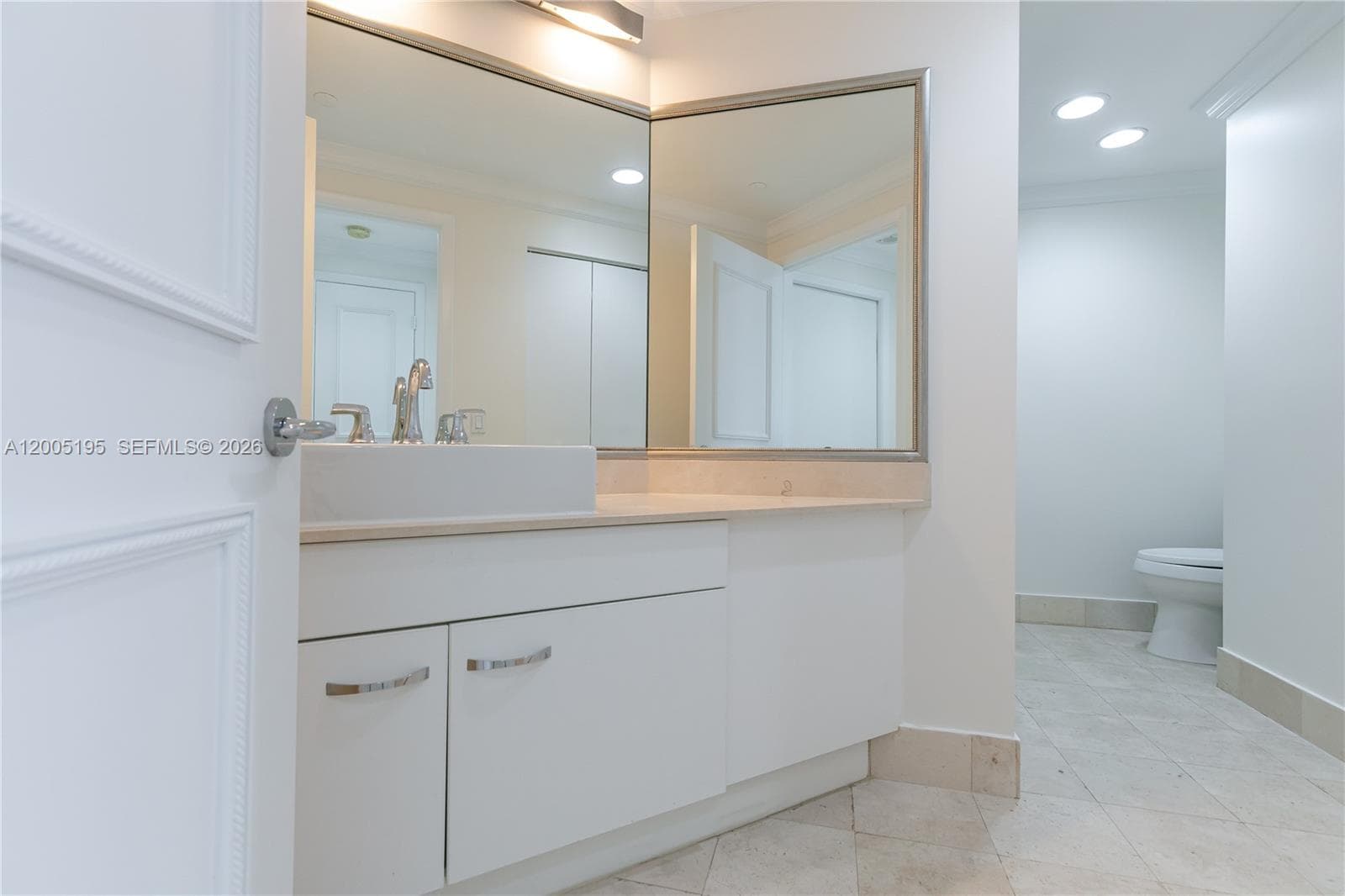 21150 Point PL # 2902, Aventura FL 33180 — 33