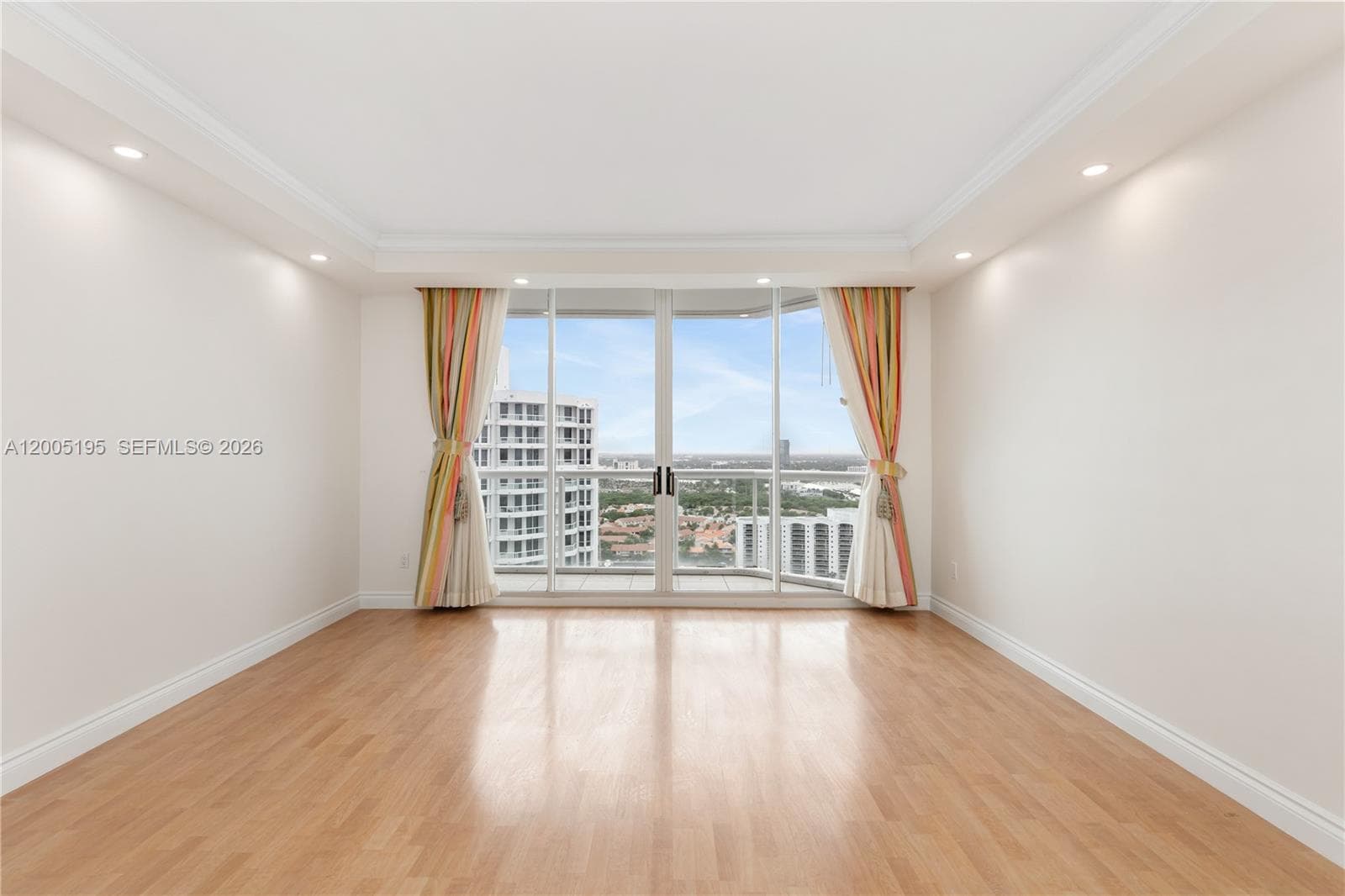 21150 Point PL # 2902, Aventura FL 33180 — 19