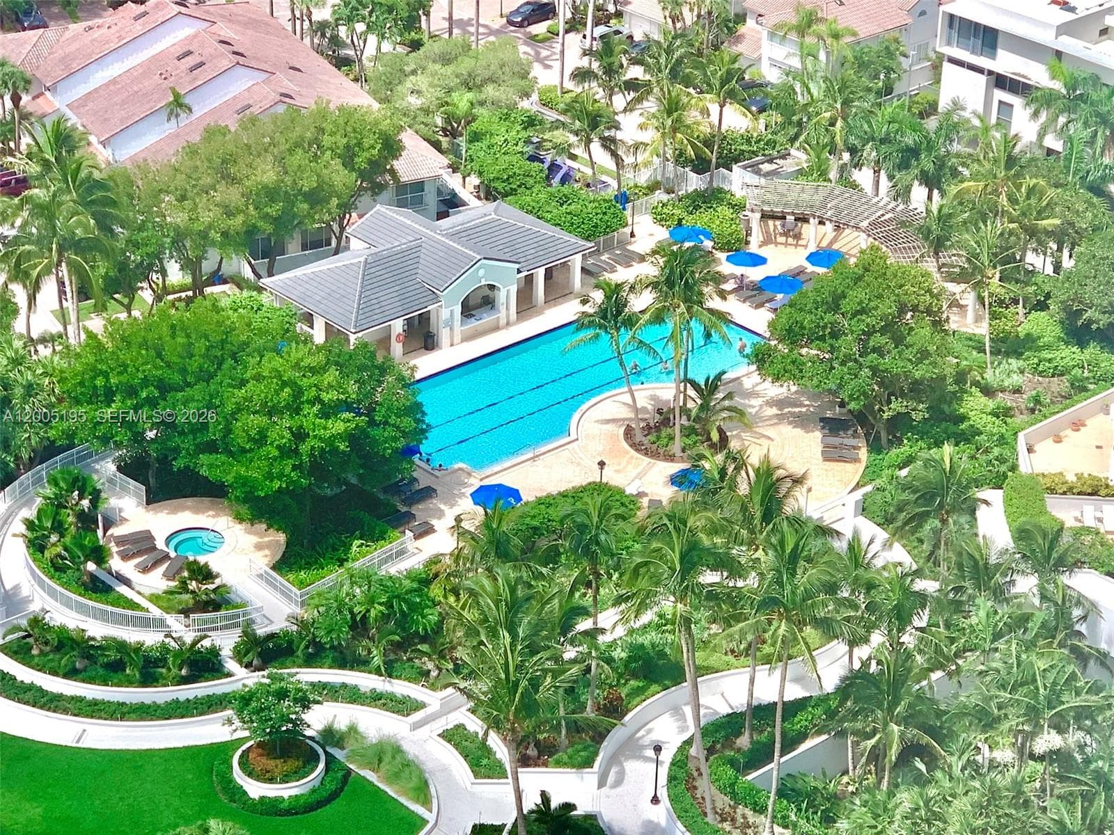 21150 Point PL # 2902, Aventura FL 33180 — 40
