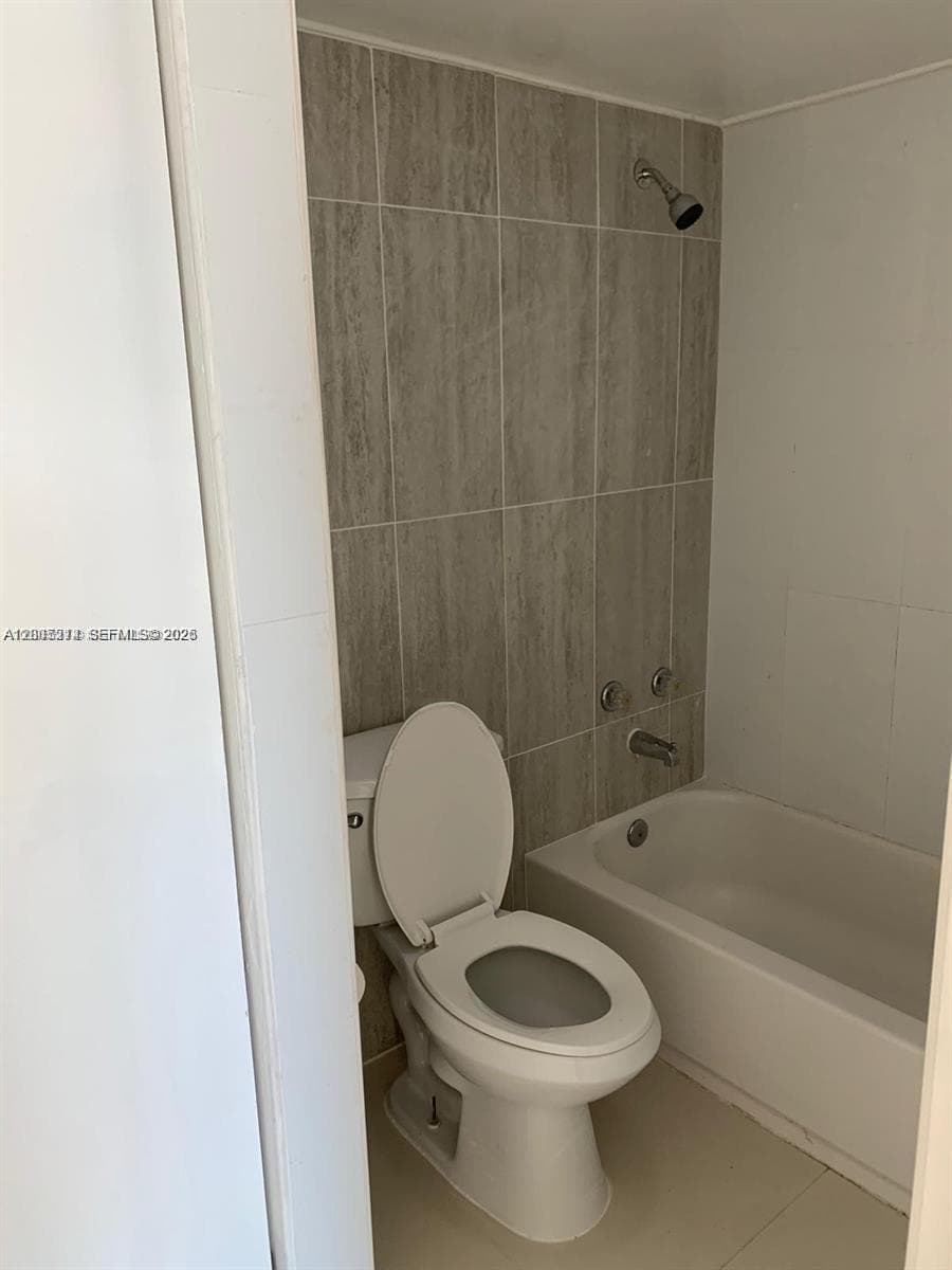 8590 SW 212th St # 210, Cutler Bay FL 33189 — 6