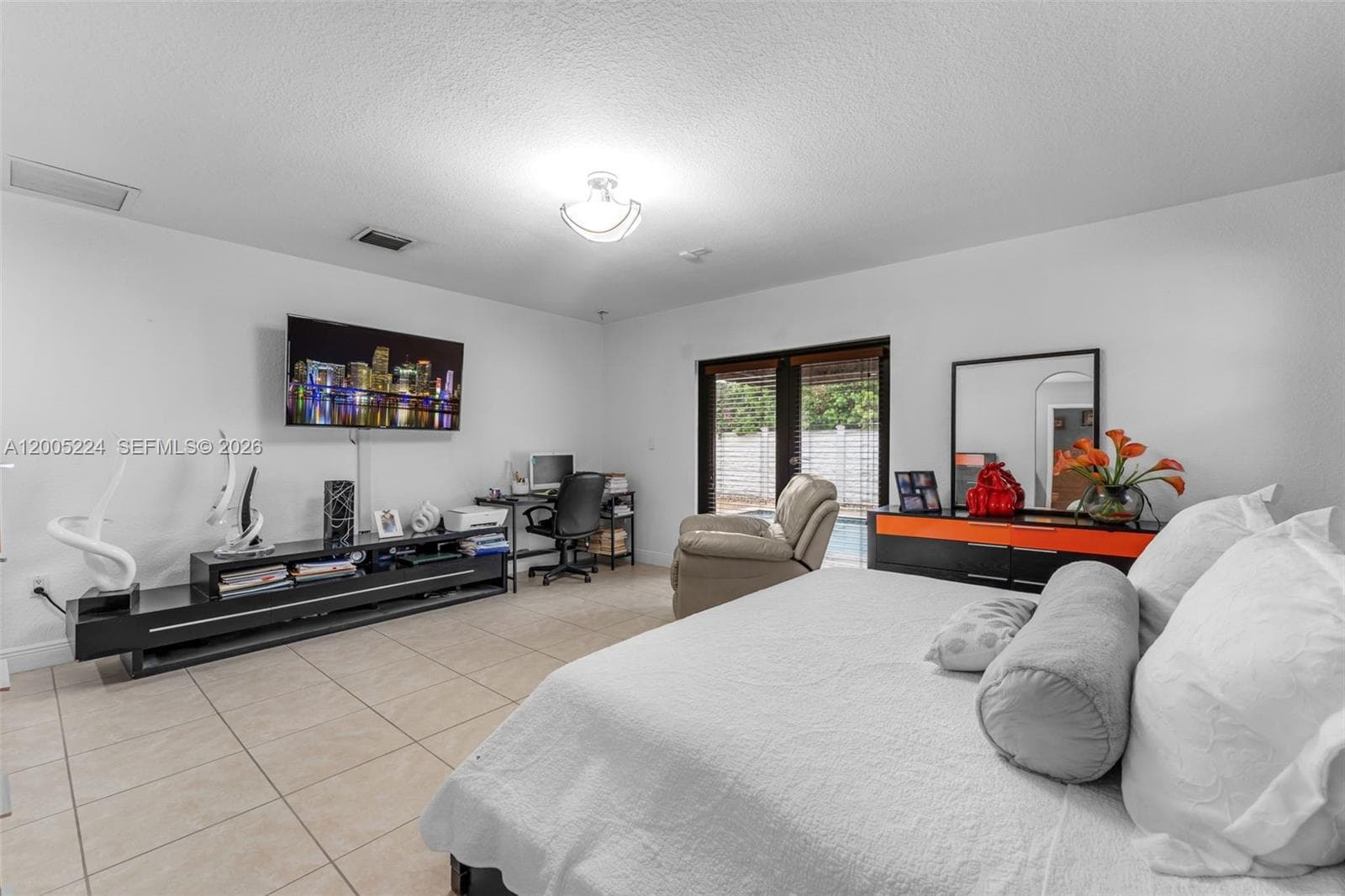 3160 SW 142nd Ave, Miami FL 33175 — 23