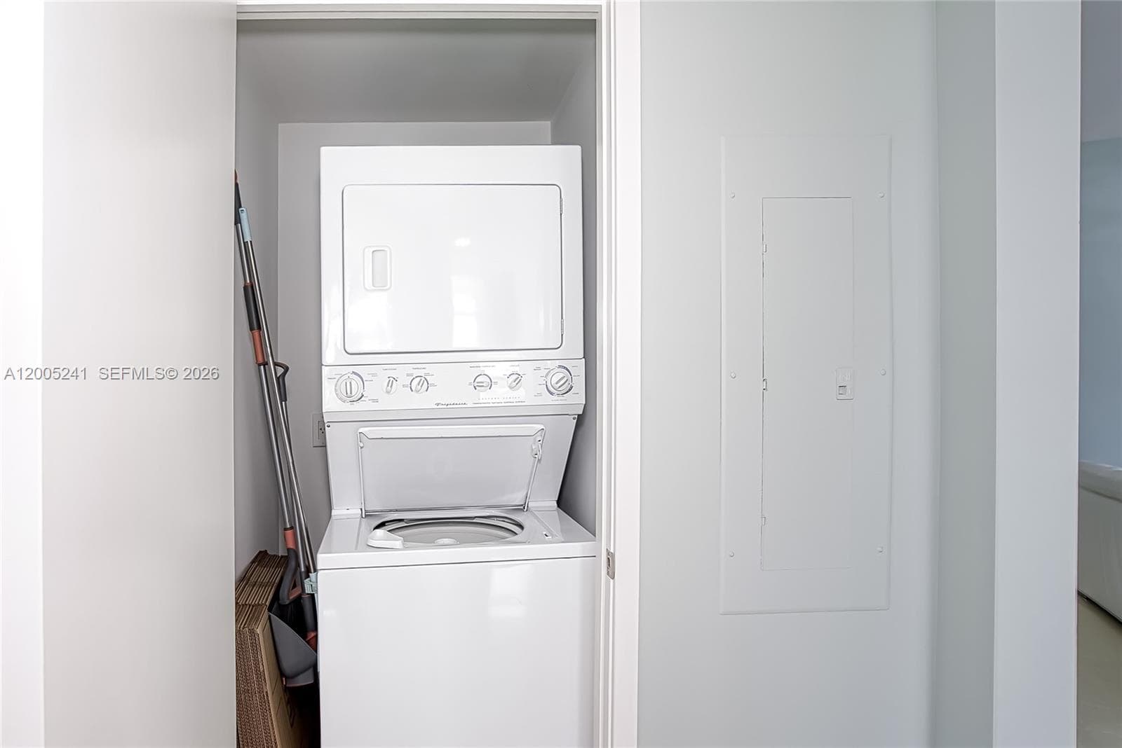 18201 Collins Ave # 1701, Sunny Isles Beach FL 33160 — 36