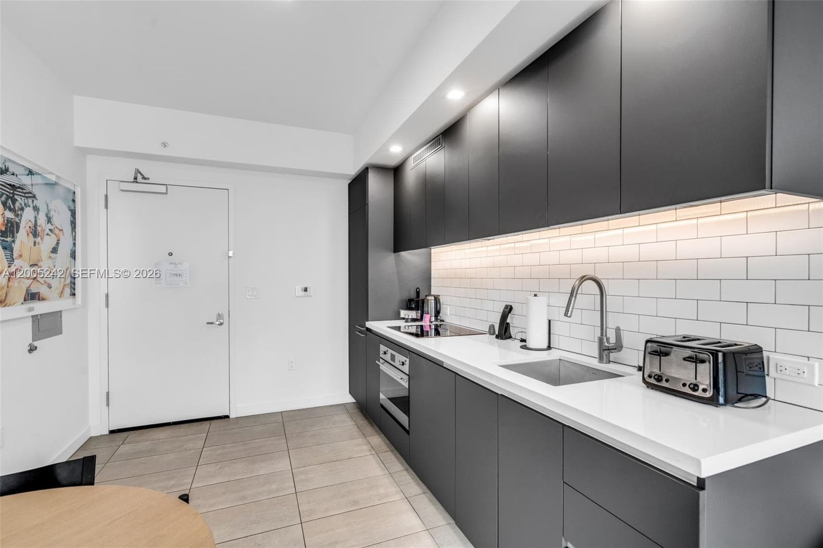 227 NE 2nd St # 2503, Miami FL 33132 — 12