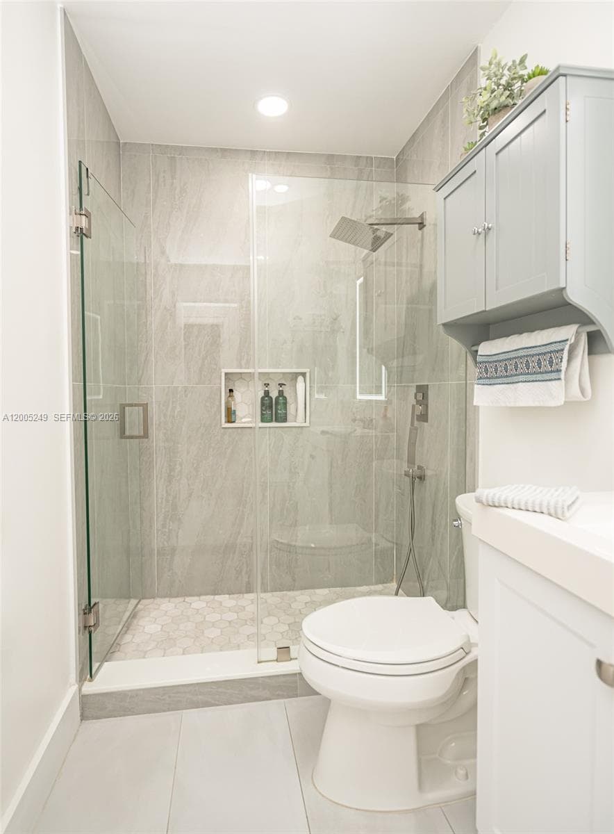 9786 SW 222nd Ter, Cutler Bay FL 33190 — 27