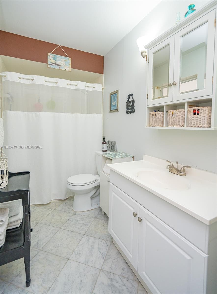 9786 SW 222nd Ter, Cutler Bay FL 33190 — 37