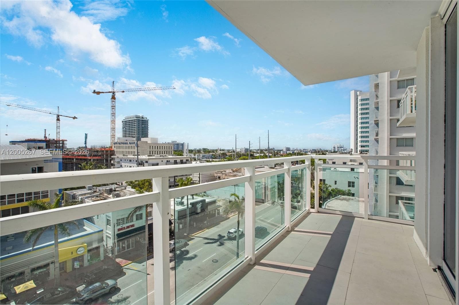 6917 Collins Ave # 820, Miami Beach FL 33141 — 6