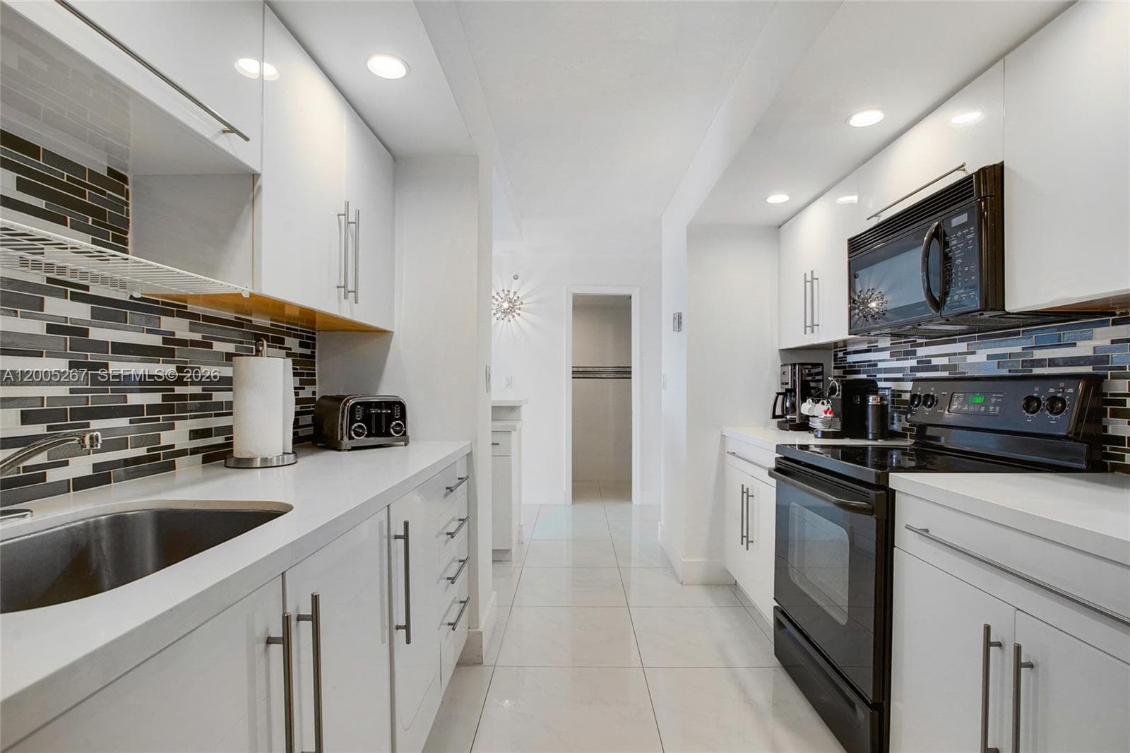 6917 Collins Ave # 820, Miami Beach FL 33141 — 13