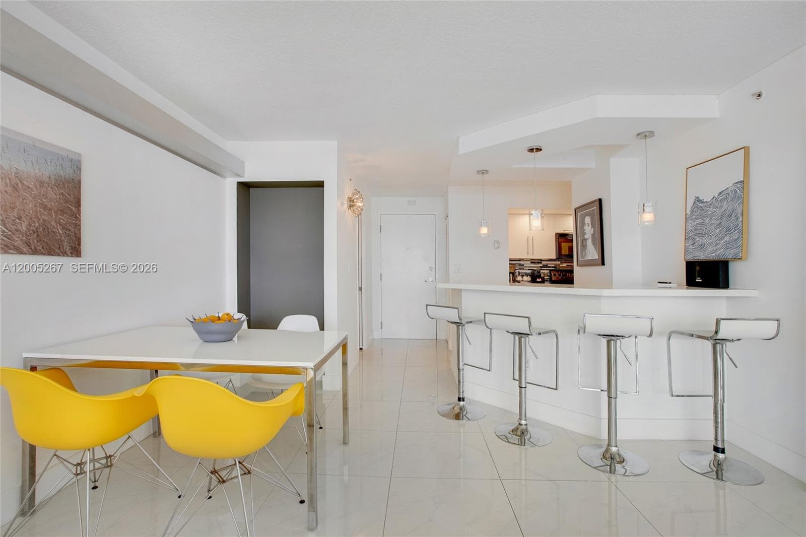 6917 Collins Ave # 820, Miami Beach FL 33141 — 8