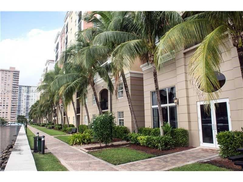 17100 N Bay Rd # 1517, Sunny Isles Beach FL 33160 — 21