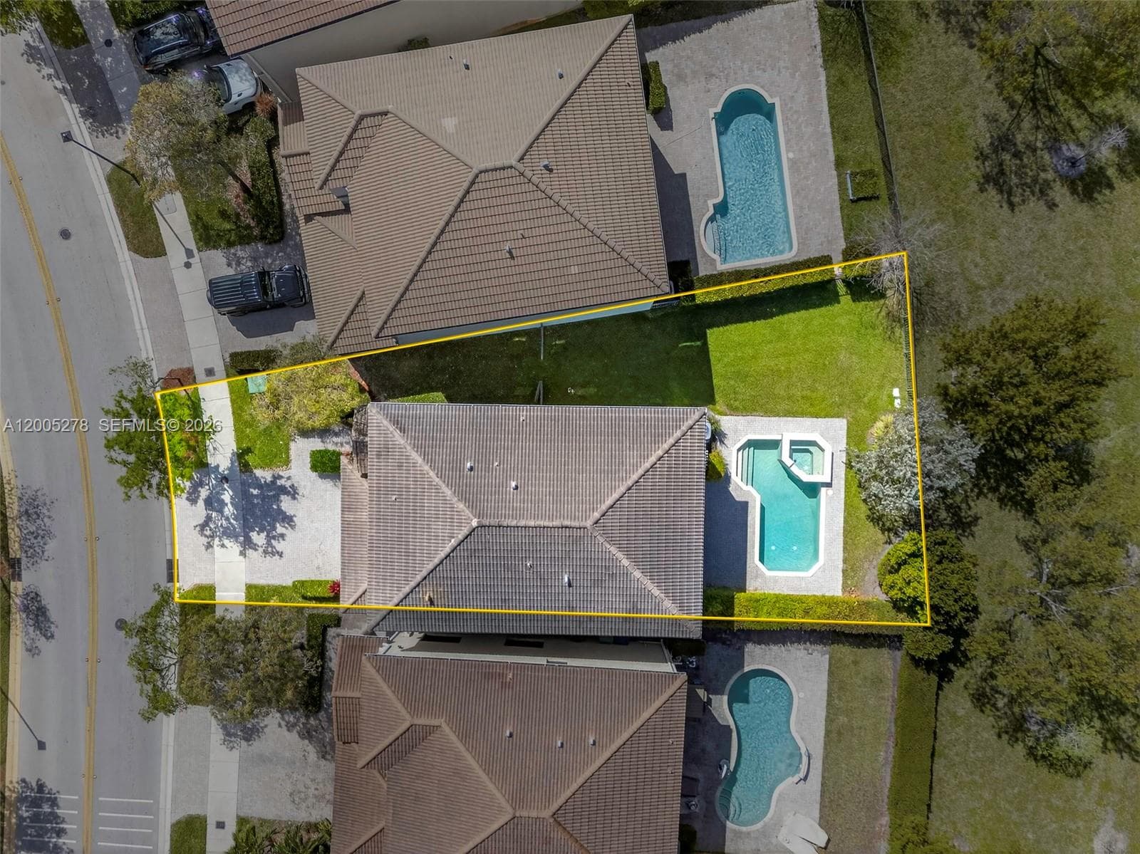 19278 NE 6th Ave, Miami FL 33179 — 5