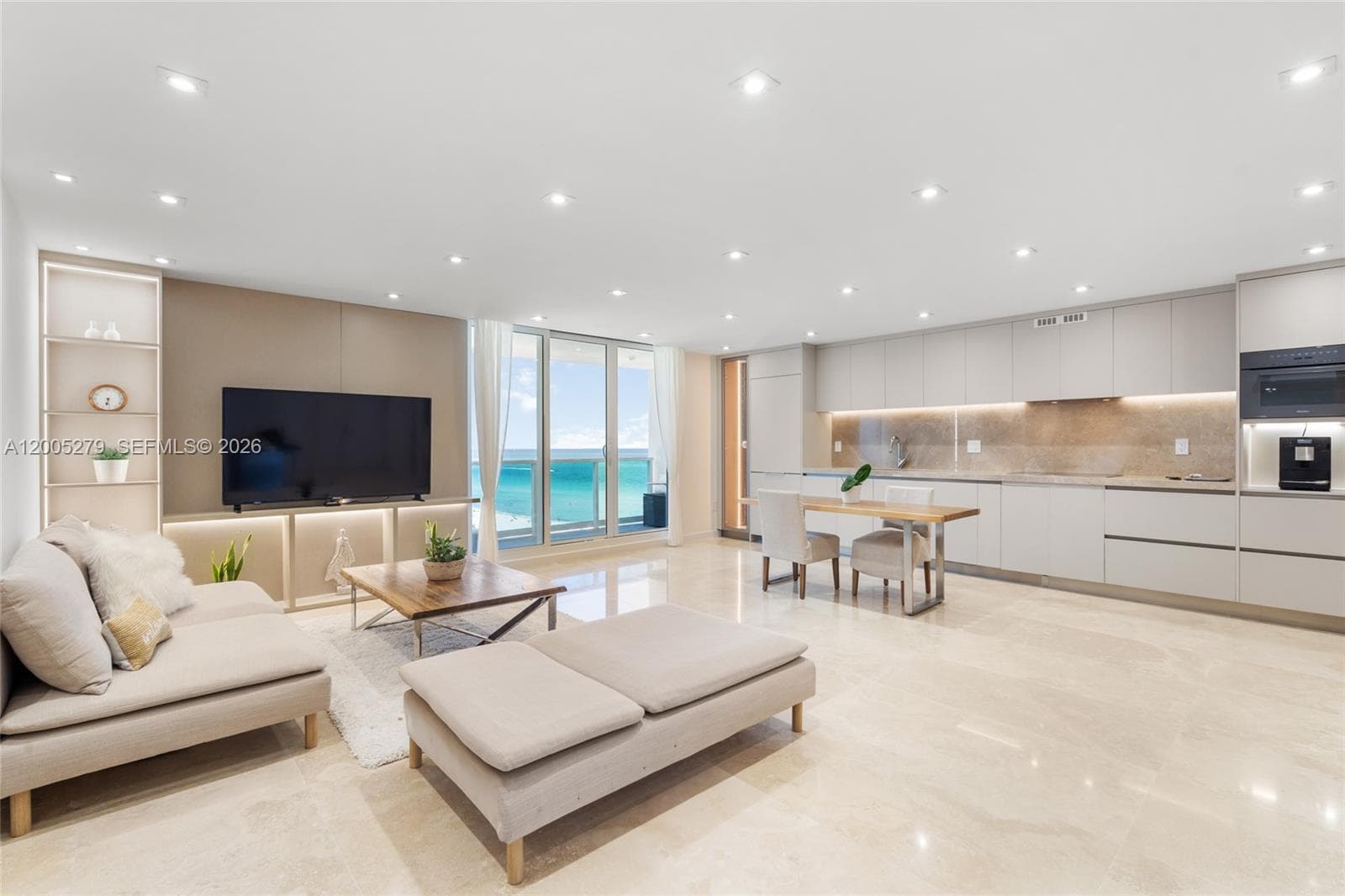 2301 Collins # 1011, Miami Beach FL 33139 — 1