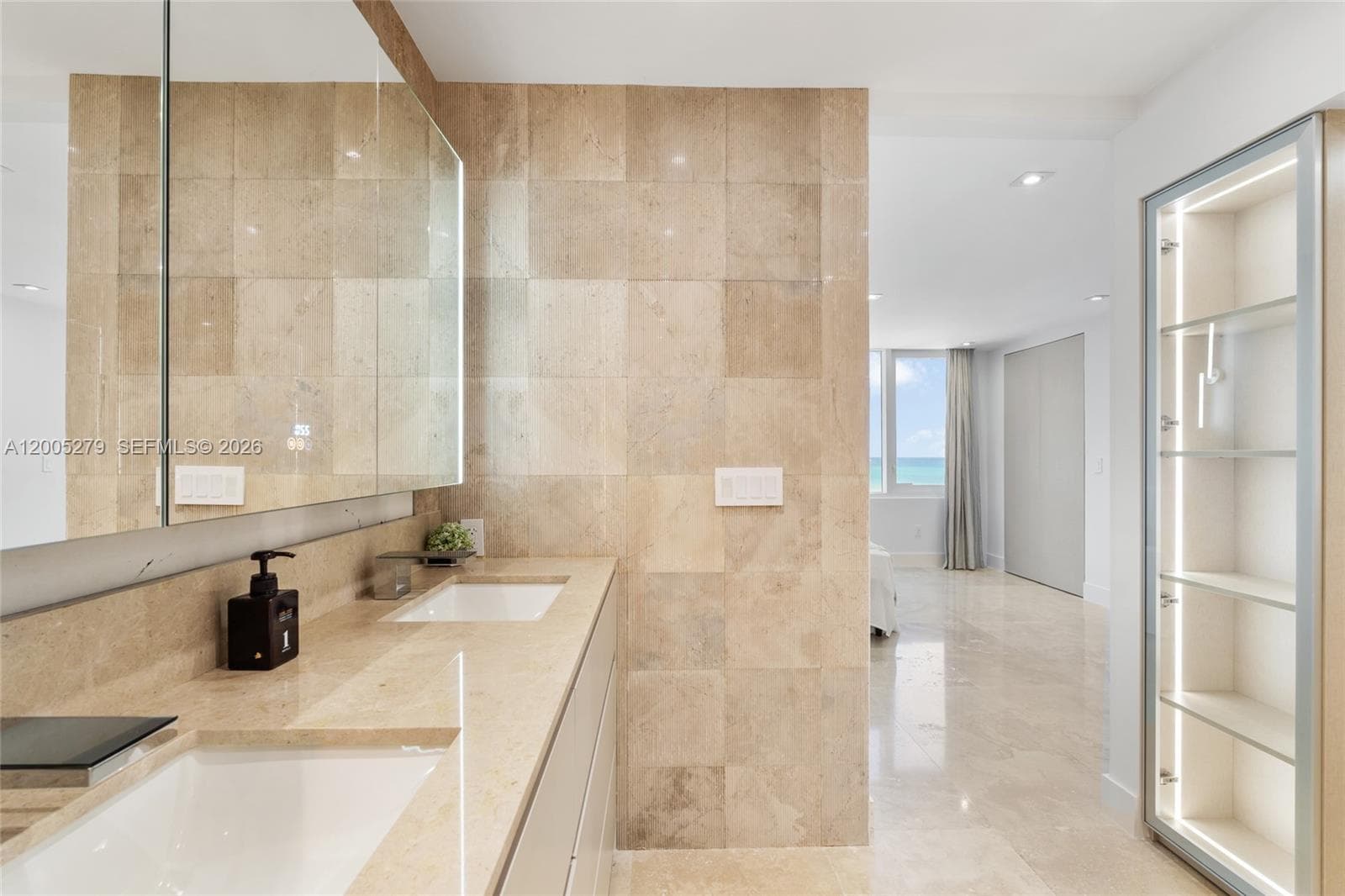 2301 Collins # 1011, Miami Beach FL 33139 — 28
