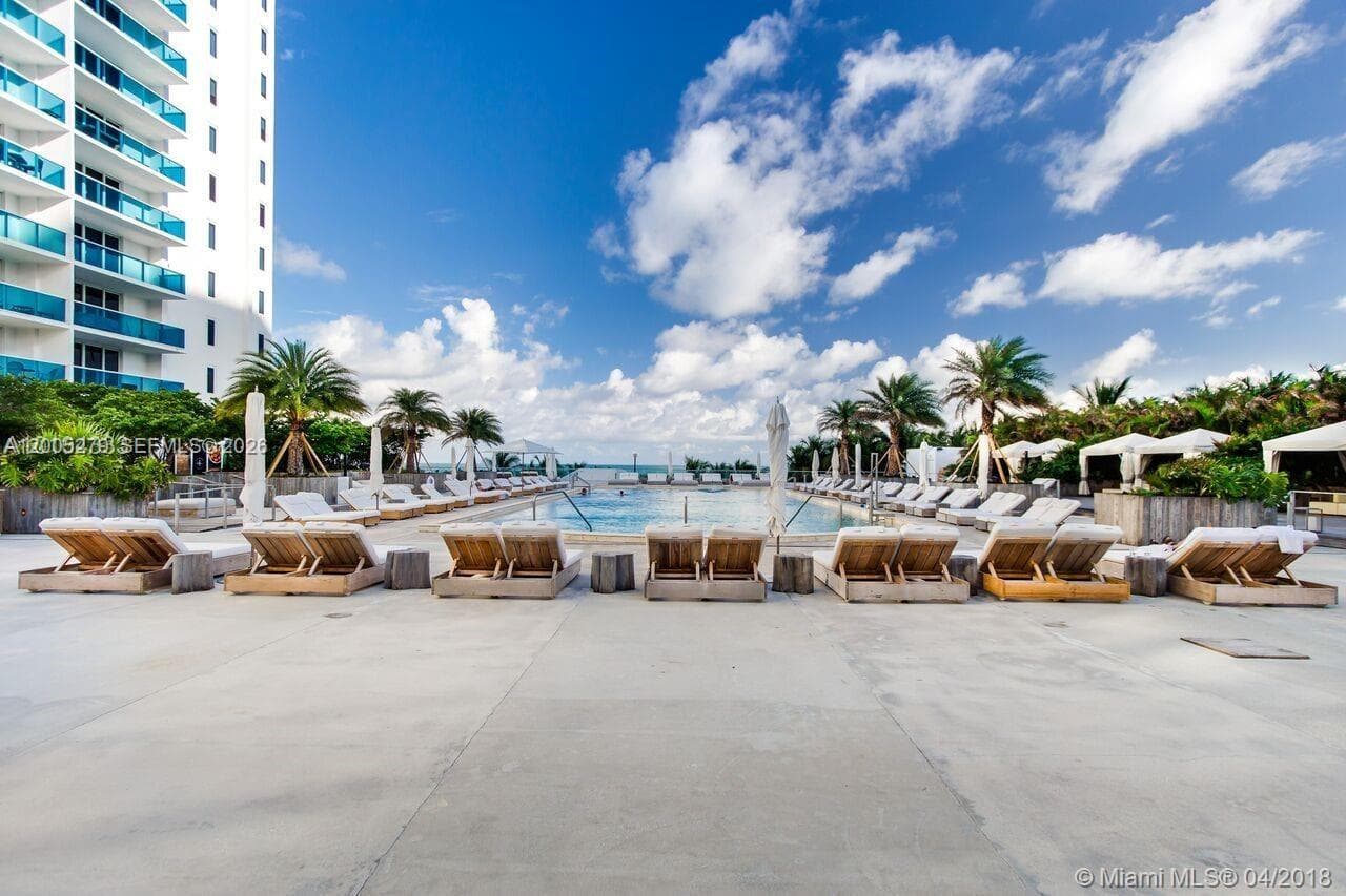2301 Collins # 1011, Miami Beach FL 33139 — 18