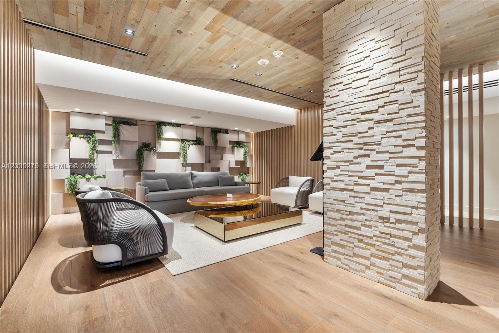 2301 Collins # 1011, Miami Beach FL 33139 — 25