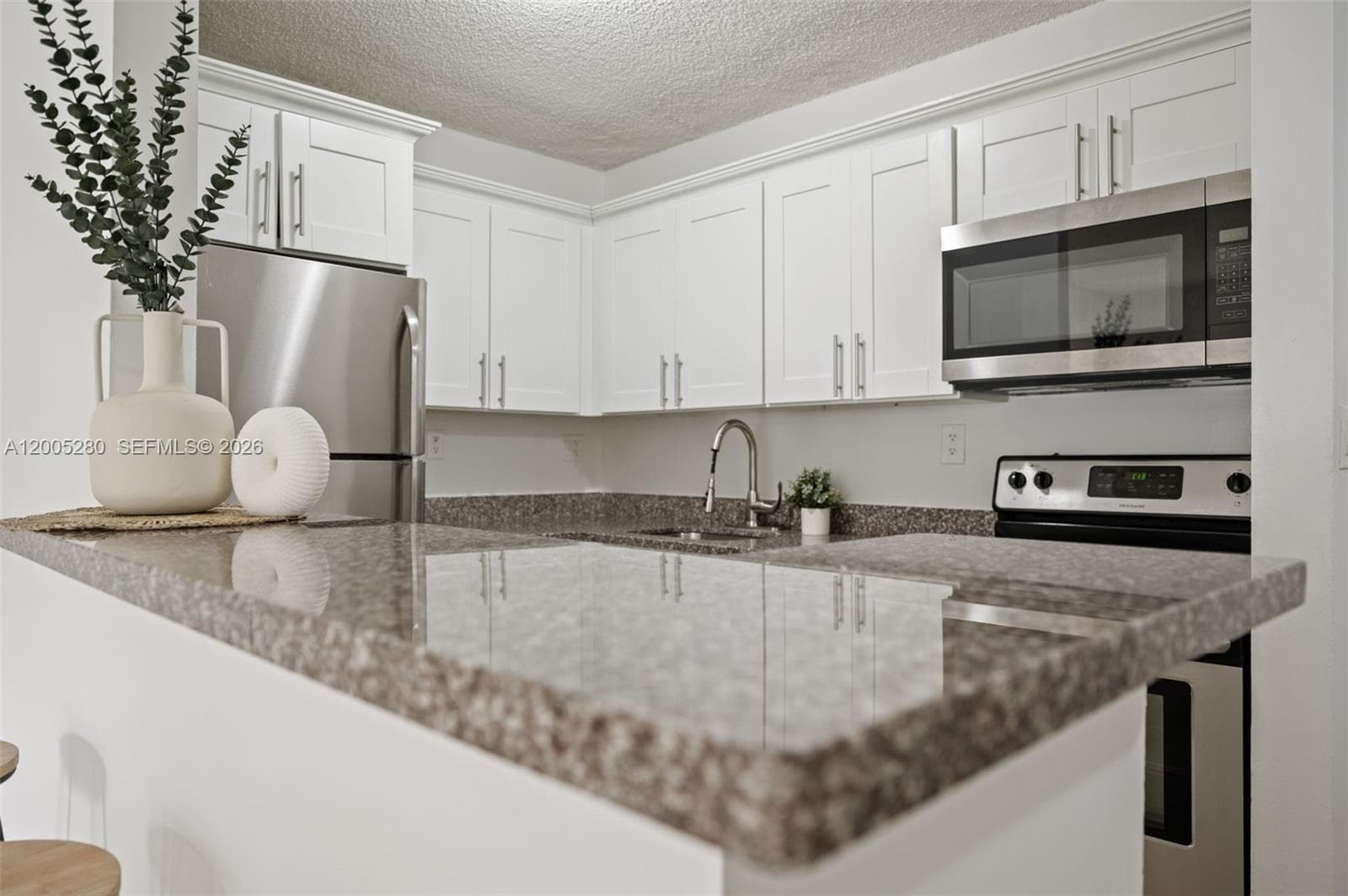 7195 NW 179th St # 106, Hialeah FL 33015 — 14