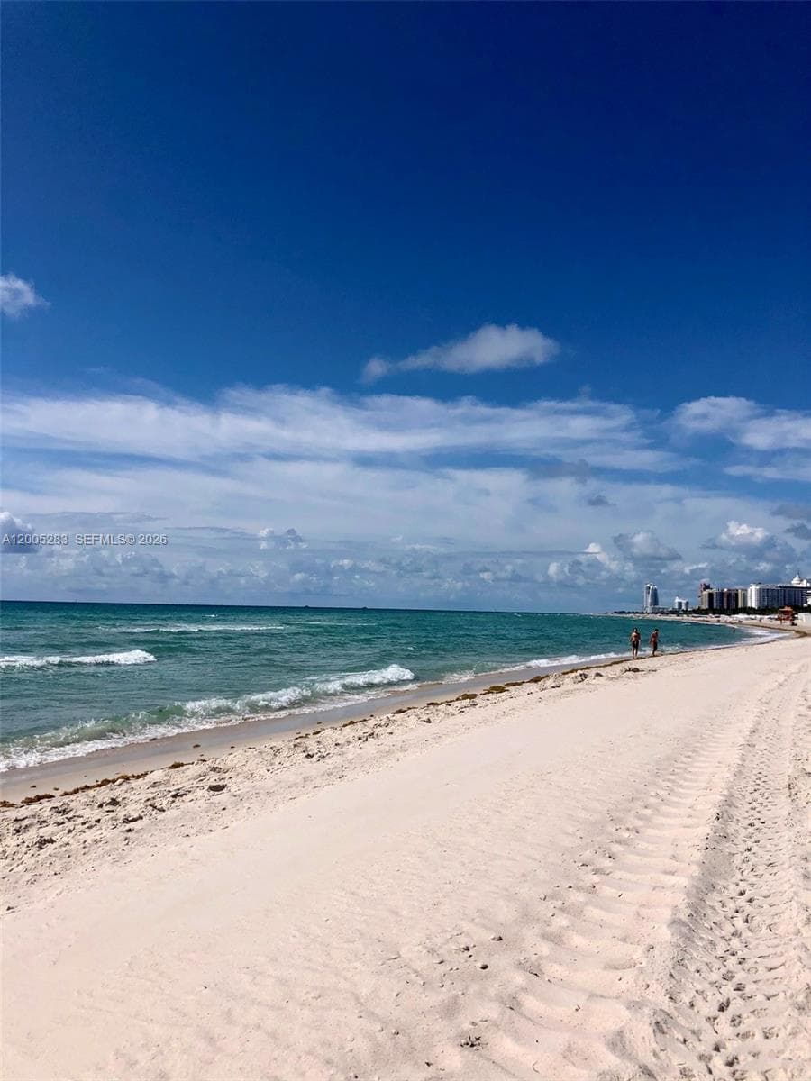 2625 Collins Ave # 1508, Miami Beach FL 33140 — 26