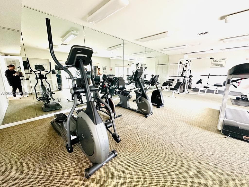 2625 Collins Ave # 1508, Miami Beach FL 33140 — 22