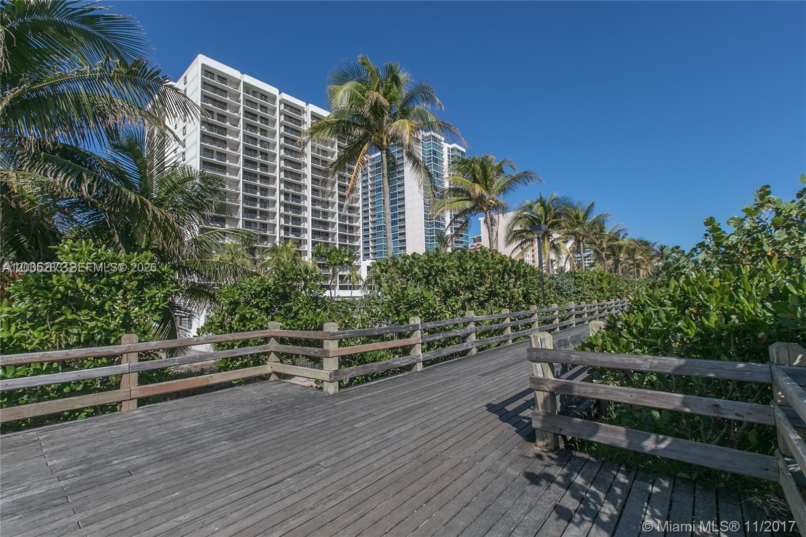 2625 Collins Ave # 1508, Miami Beach FL 33140 — 25