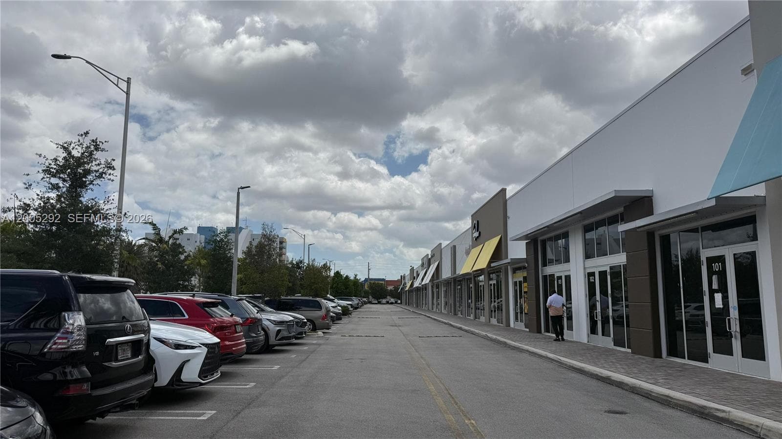 10890 NW 17th St, Sweetwater FL 33172 — 21
