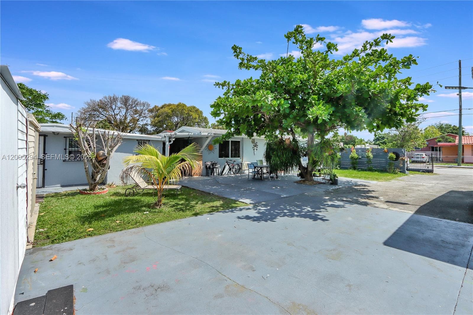 2101 NW 26th St, Miami FL 33142 — 29