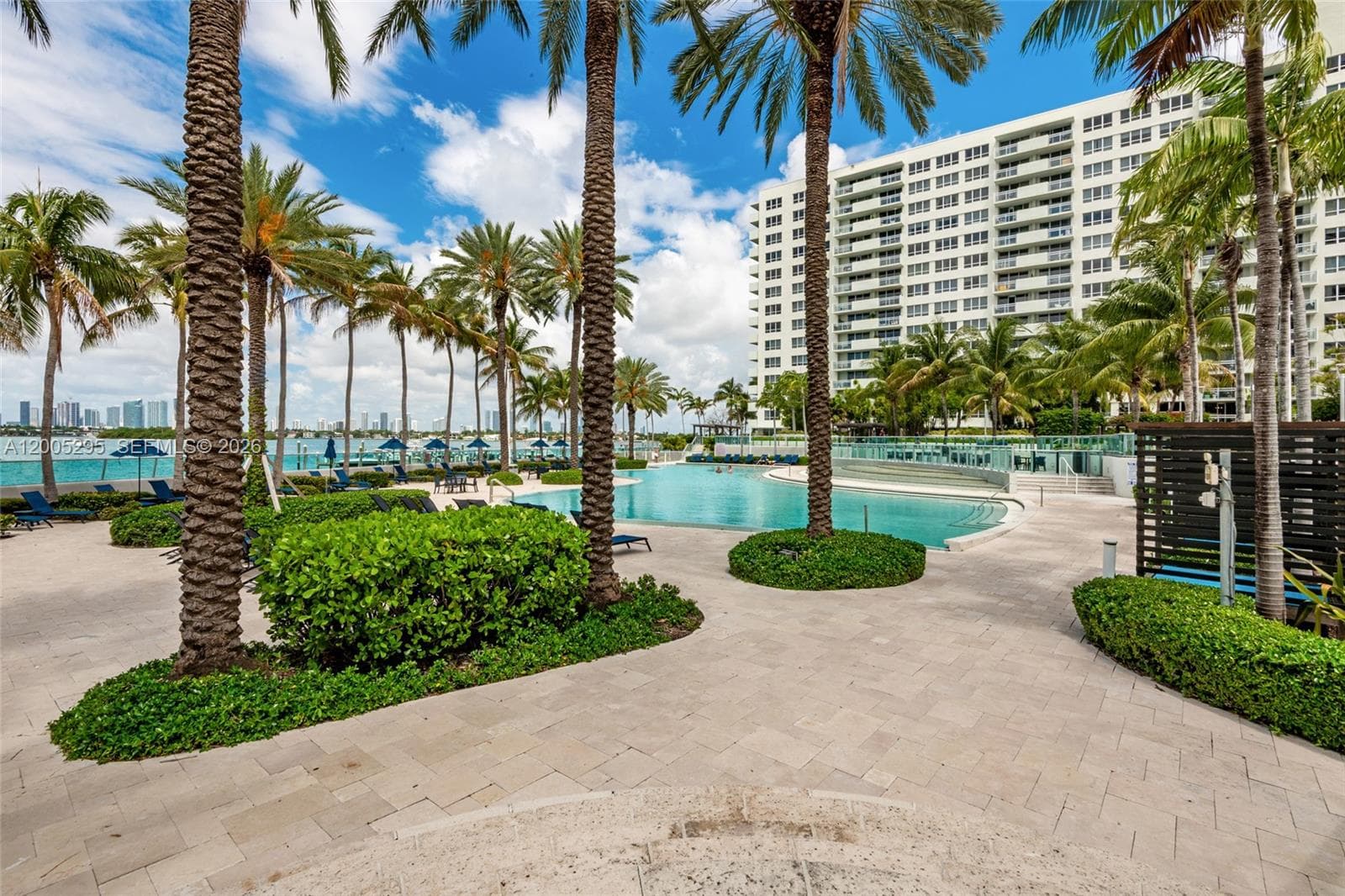 1500 Bay Rd # 116S, Miami Beach FL 33139 — 30