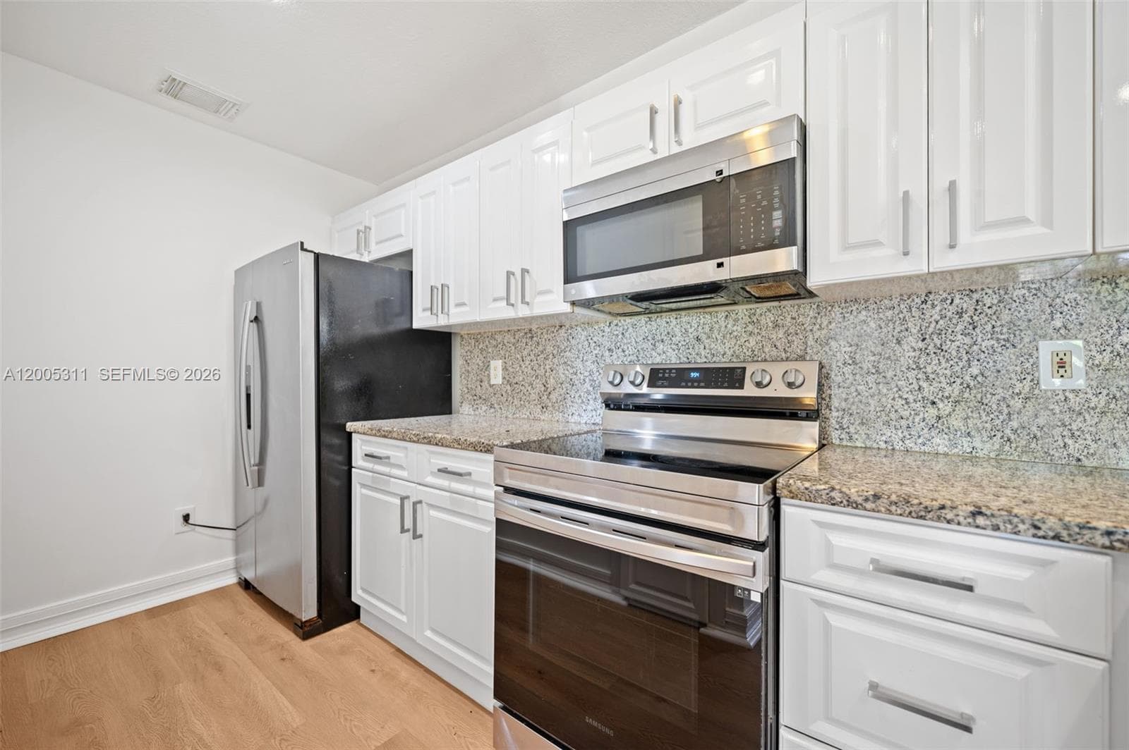 18880 NW 57th Ave # 301, Hialeah FL 33015 — 17