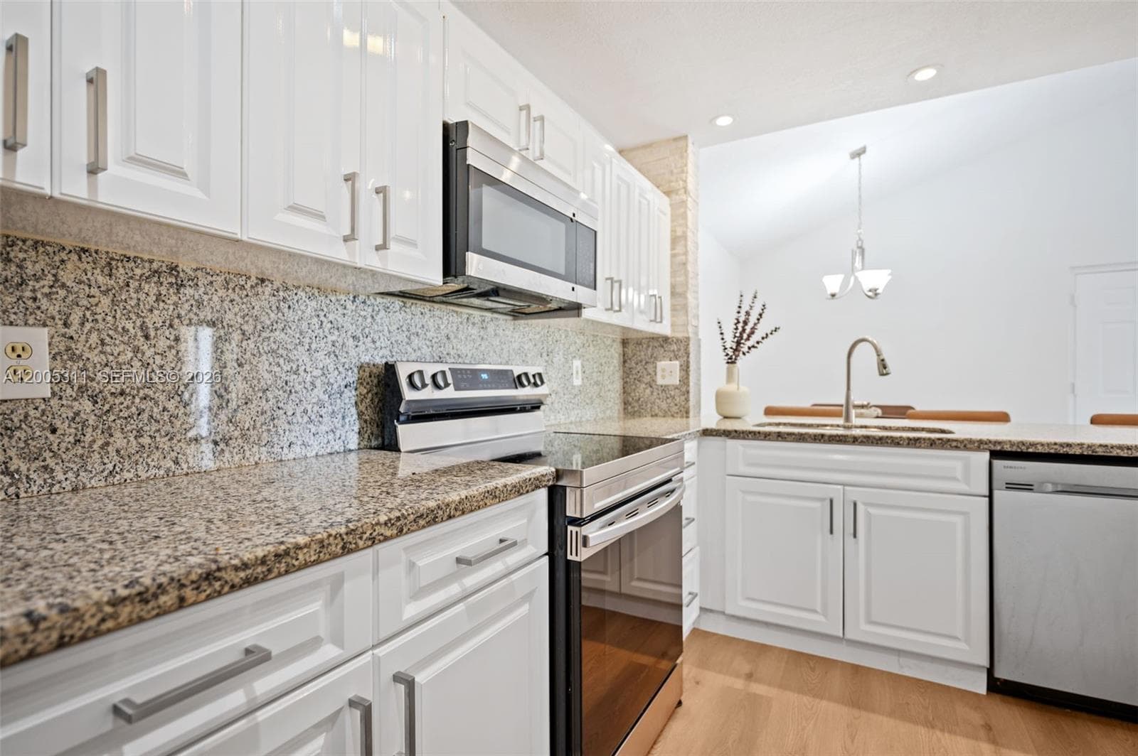 18880 NW 57th Ave # 301, Hialeah FL 33015 — 18