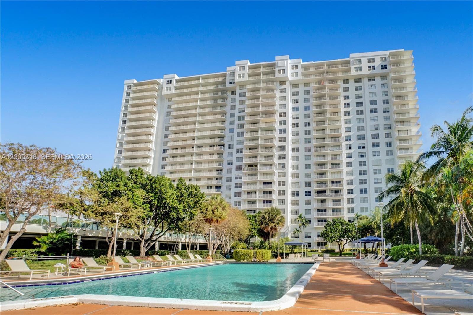 2851 NE 183rd St # 2012E, Aventura FL 33160 — 53