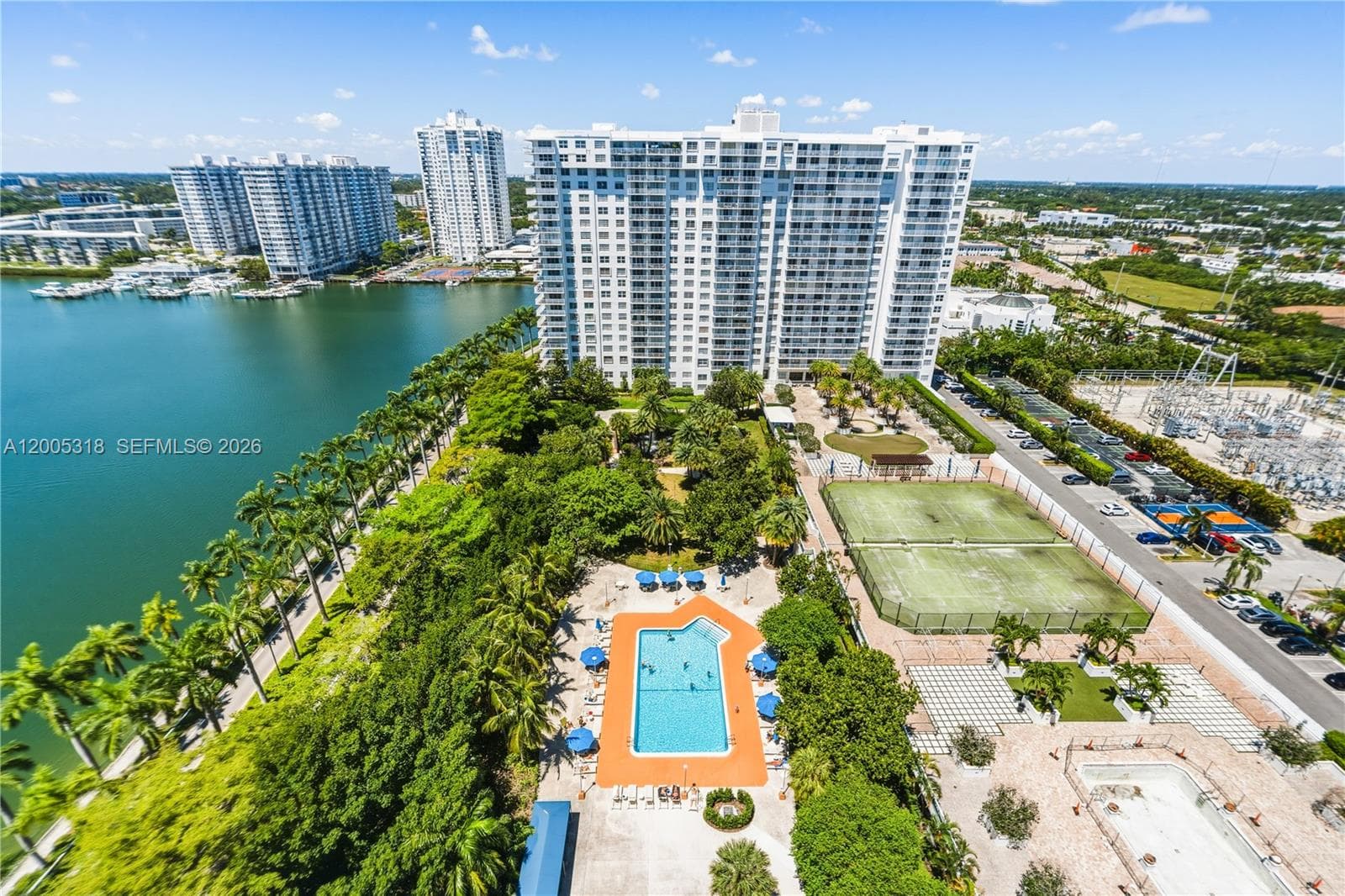 2851 NE 183rd St # 2012E, Aventura FL 33160 — 7