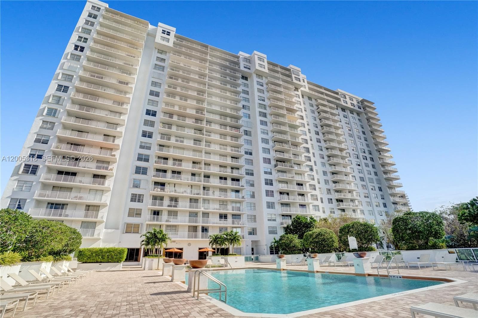 2851 NE 183rd St # 2012E, Aventura FL 33160 — 49