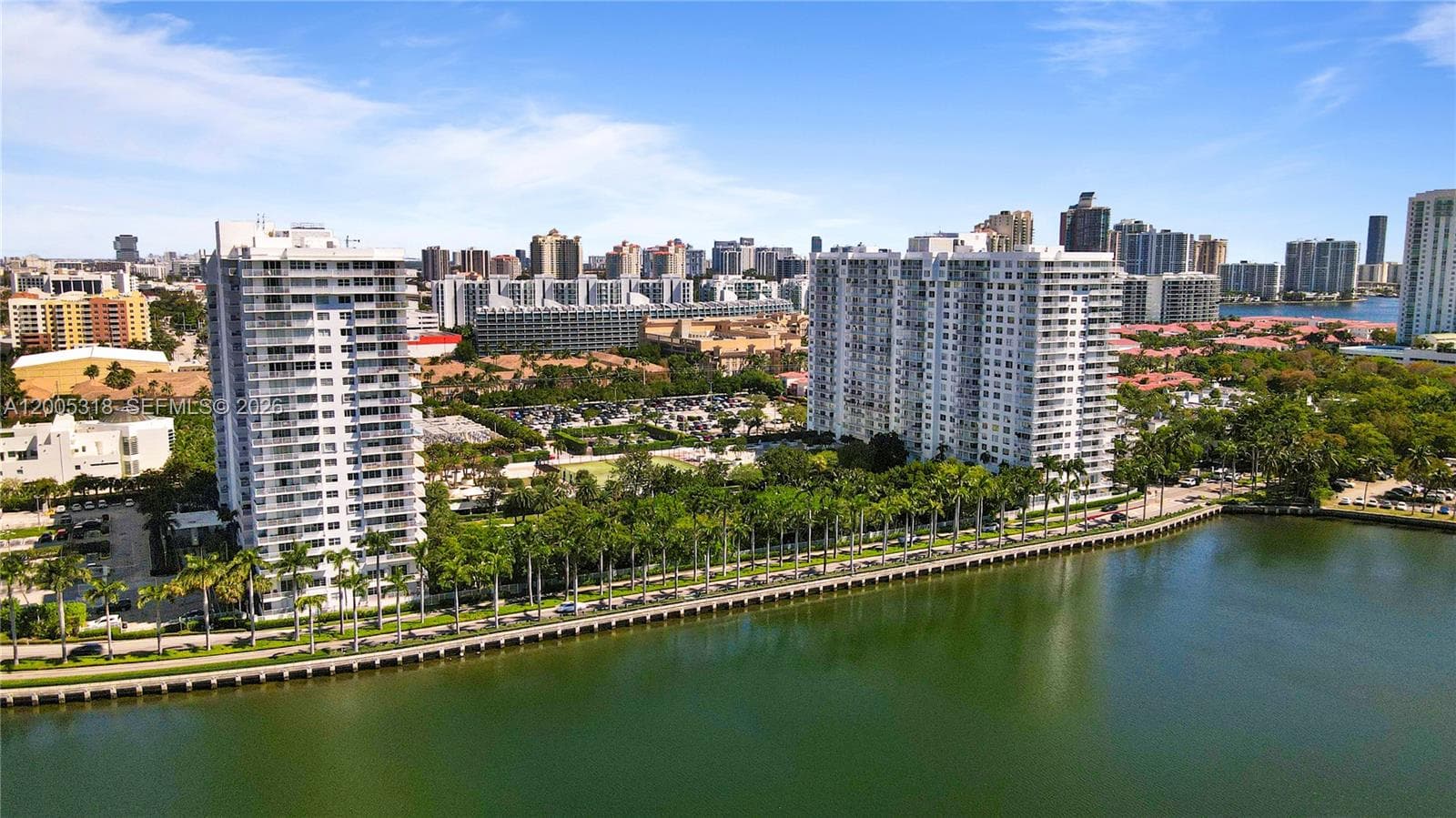 2851 NE 183rd St # 2012E, Aventura FL 33160 — 70