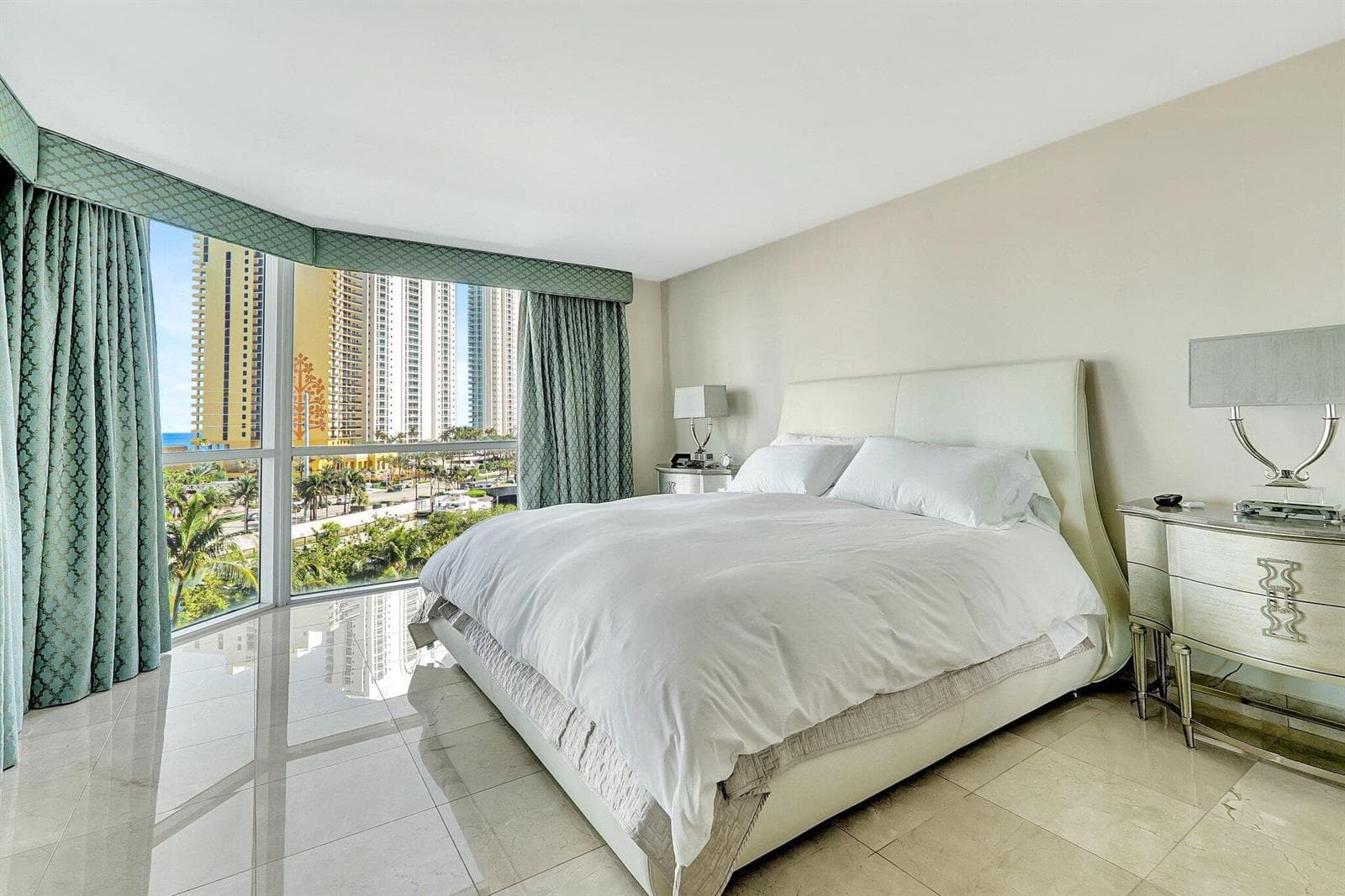 16400 Collins Avenue # 641, Sunny Isles Beach FL 33160 — 23