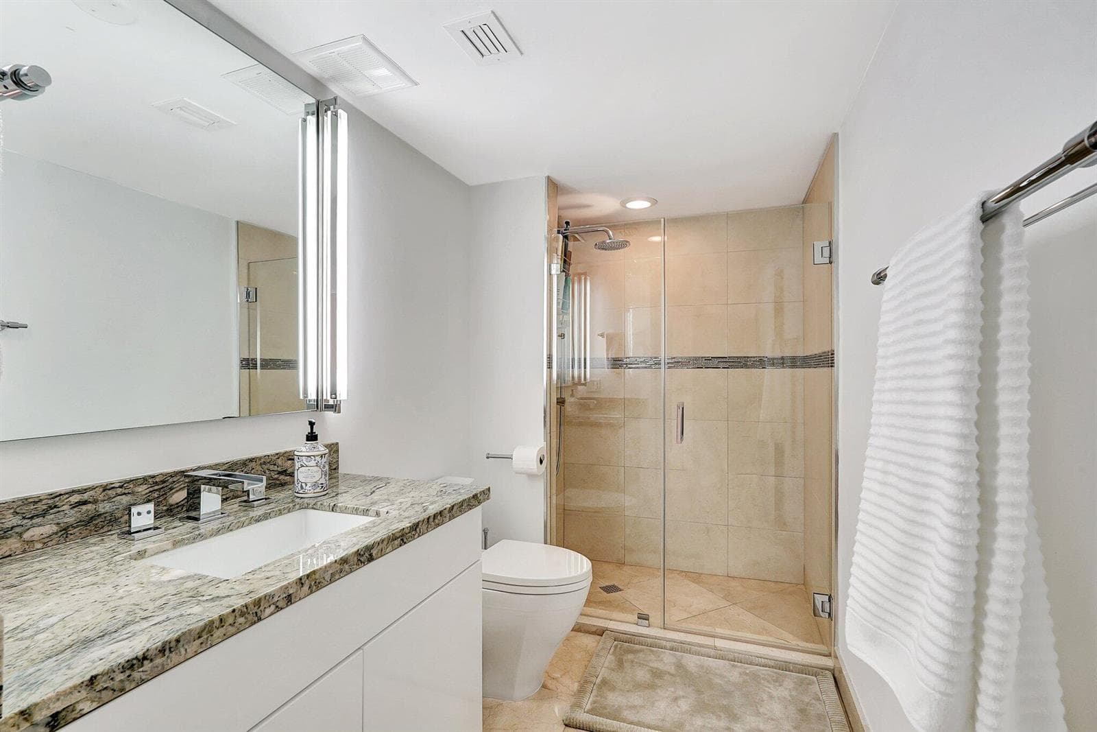 16400 Collins Avenue # 641, Sunny Isles Beach FL 33160 — 58