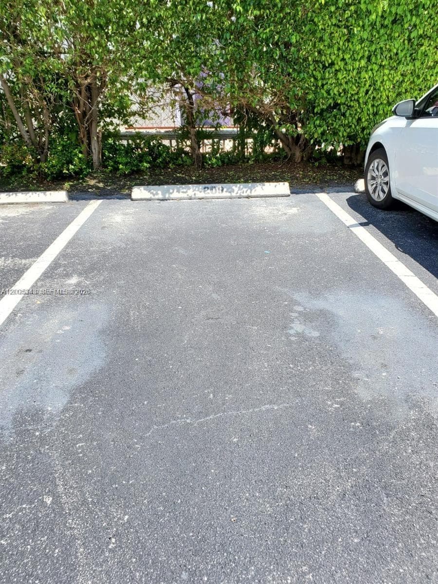 1185 Marseille Dr # 209, Miami Beach FL 33141 — 9