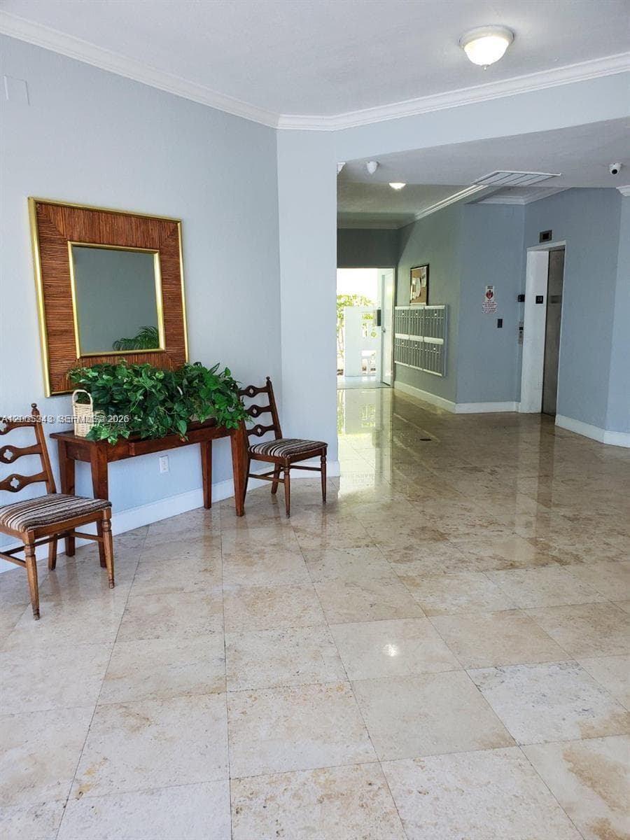1185 Marseille Dr # 209, Miami Beach FL 33141 — 11