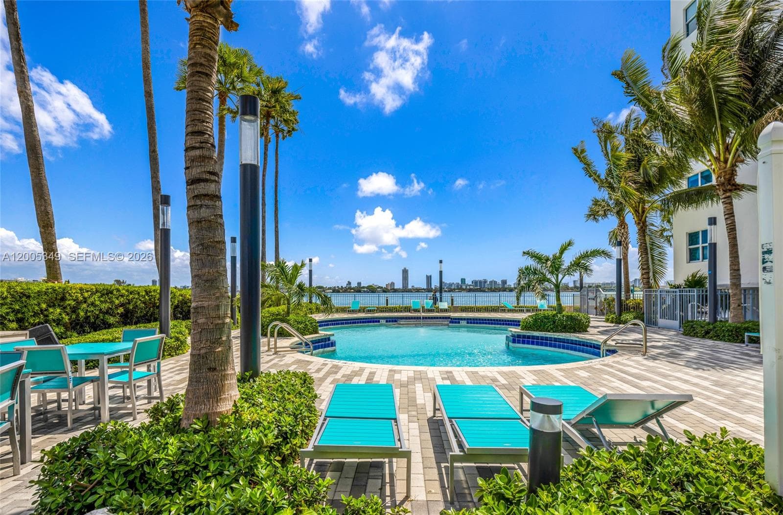 7501 E Treasure Dr # 7M, North Bay Village FL 33141 — 32
