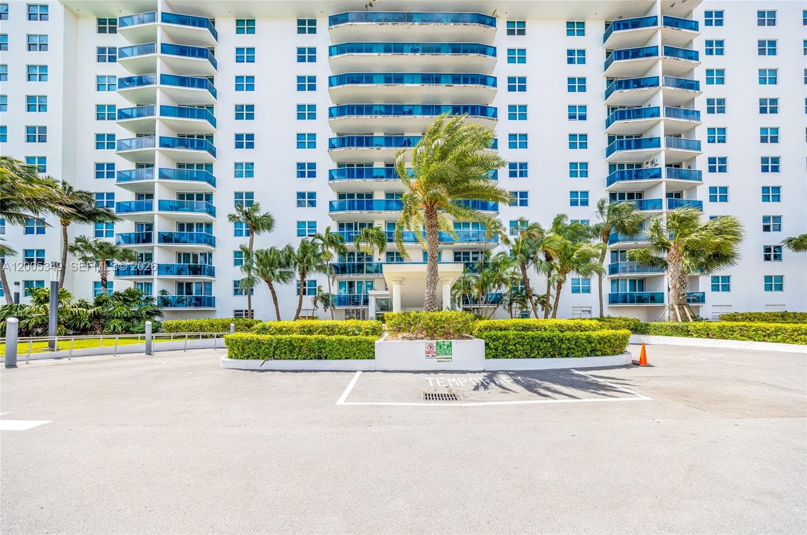 7501 E Treasure Dr # 7M, North Bay Village FL 33141 — 1