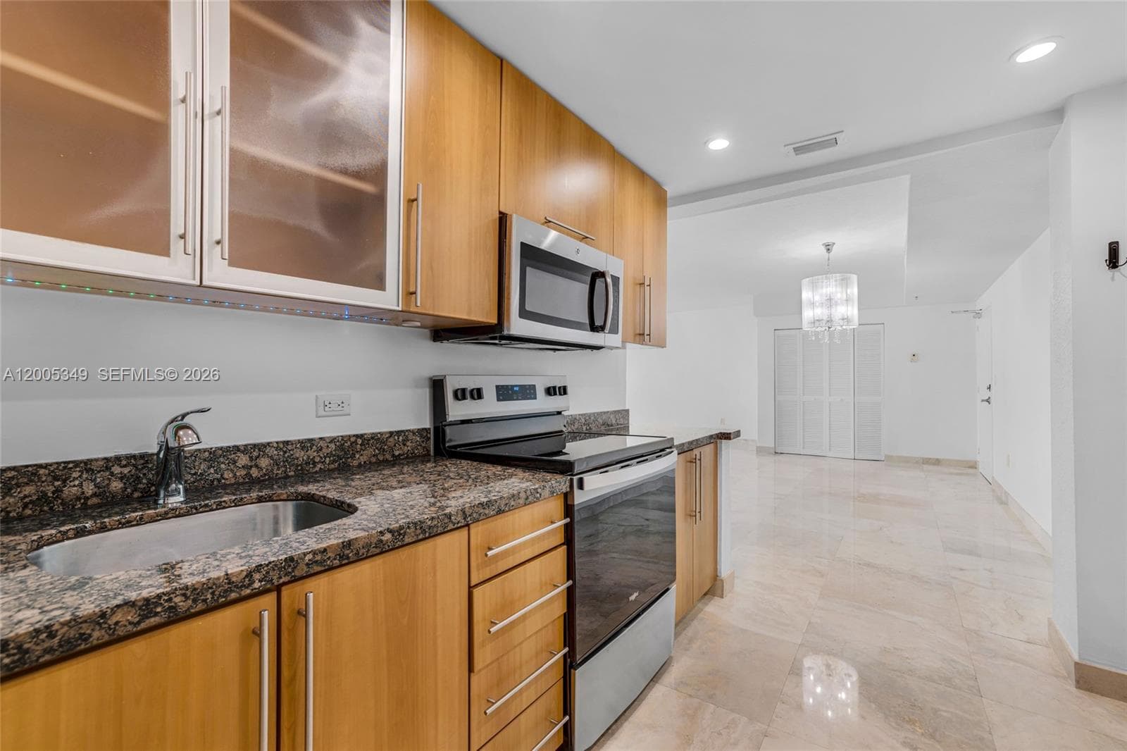 7501 E Treasure Dr # 7M, North Bay Village FL 33141 — 8