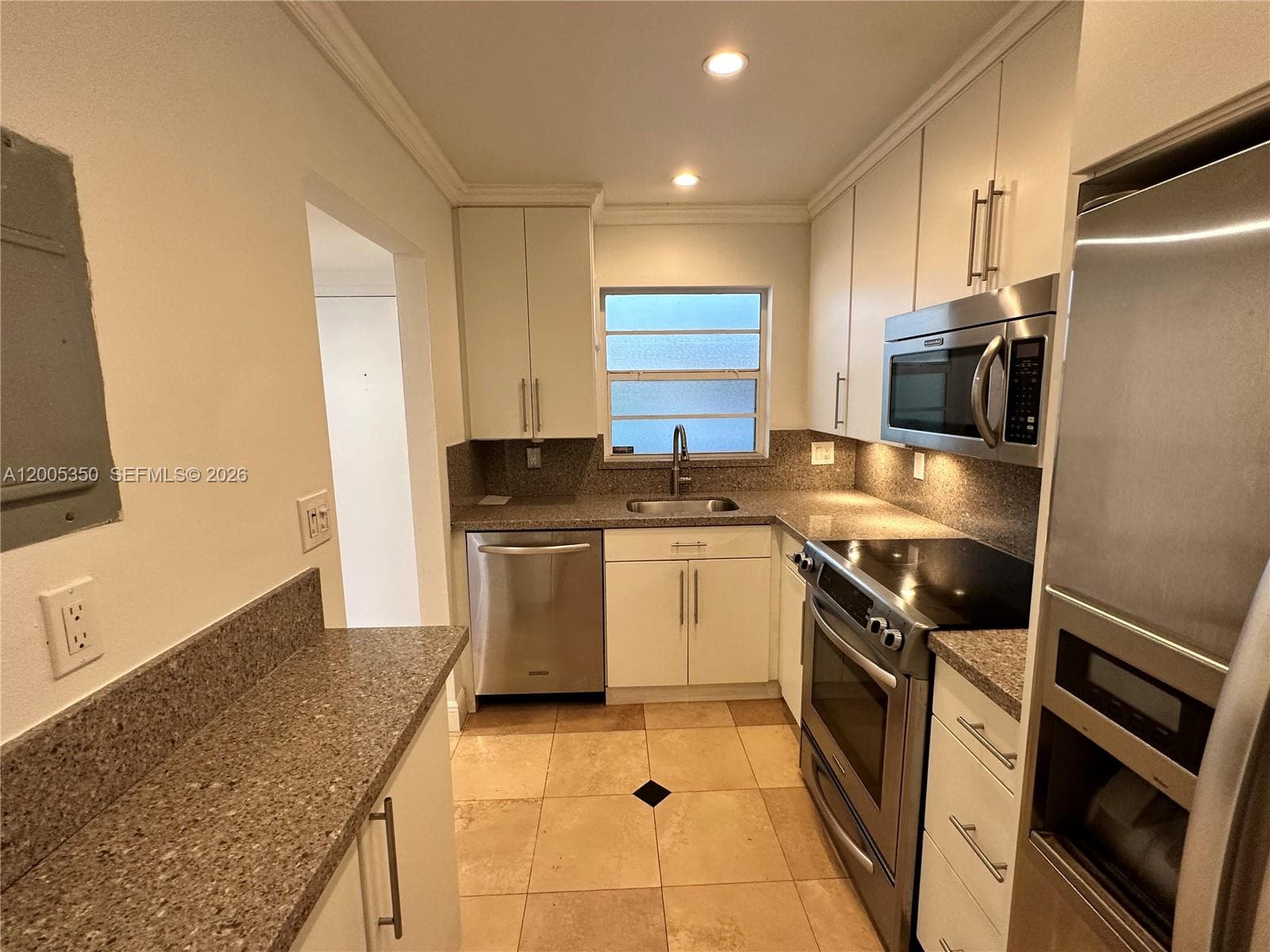 1250 Lincoln Rd # 406, Miami Beach FL 33139 — 16