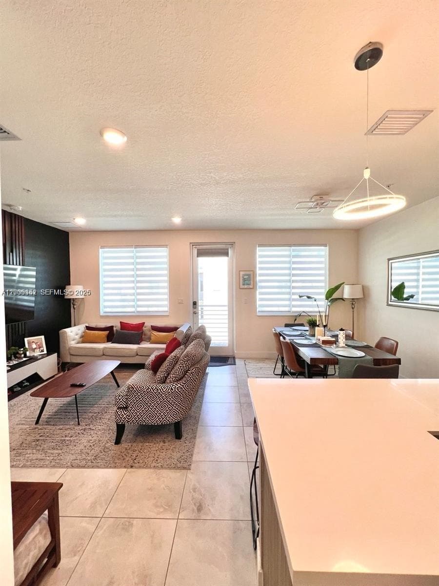 6420 NW 102nd Path # 304, Doral FL 33178 — 7