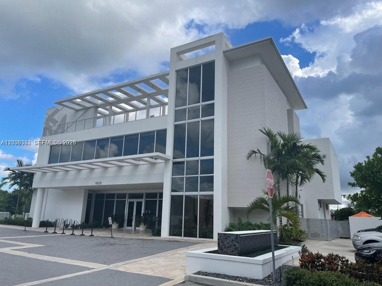 6420 NW 102nd Path # 304, Doral FL 33178 — 24