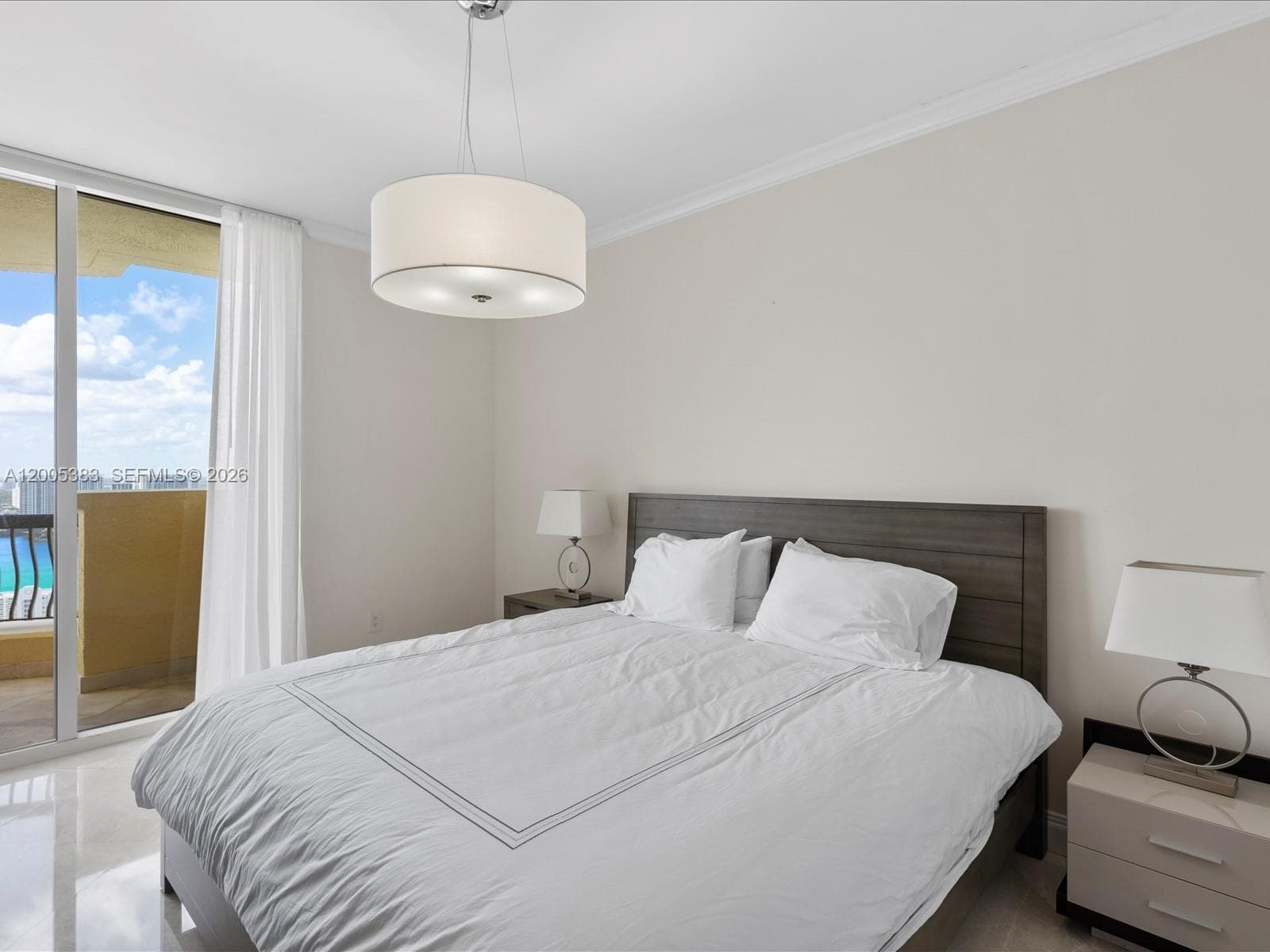 17875 Collins Ave # 3305, Sunny Isles Beach FL 33160 — 17