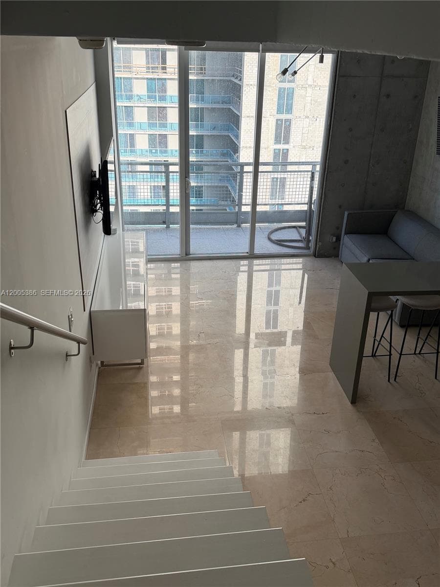690 SW 1st Ct # 2524, Miami FL 33130 — 17