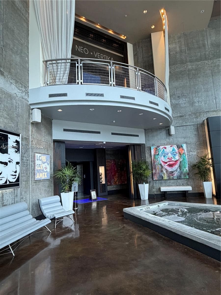 690 SW 1st Ct # 2524, Miami FL 33130 — 36