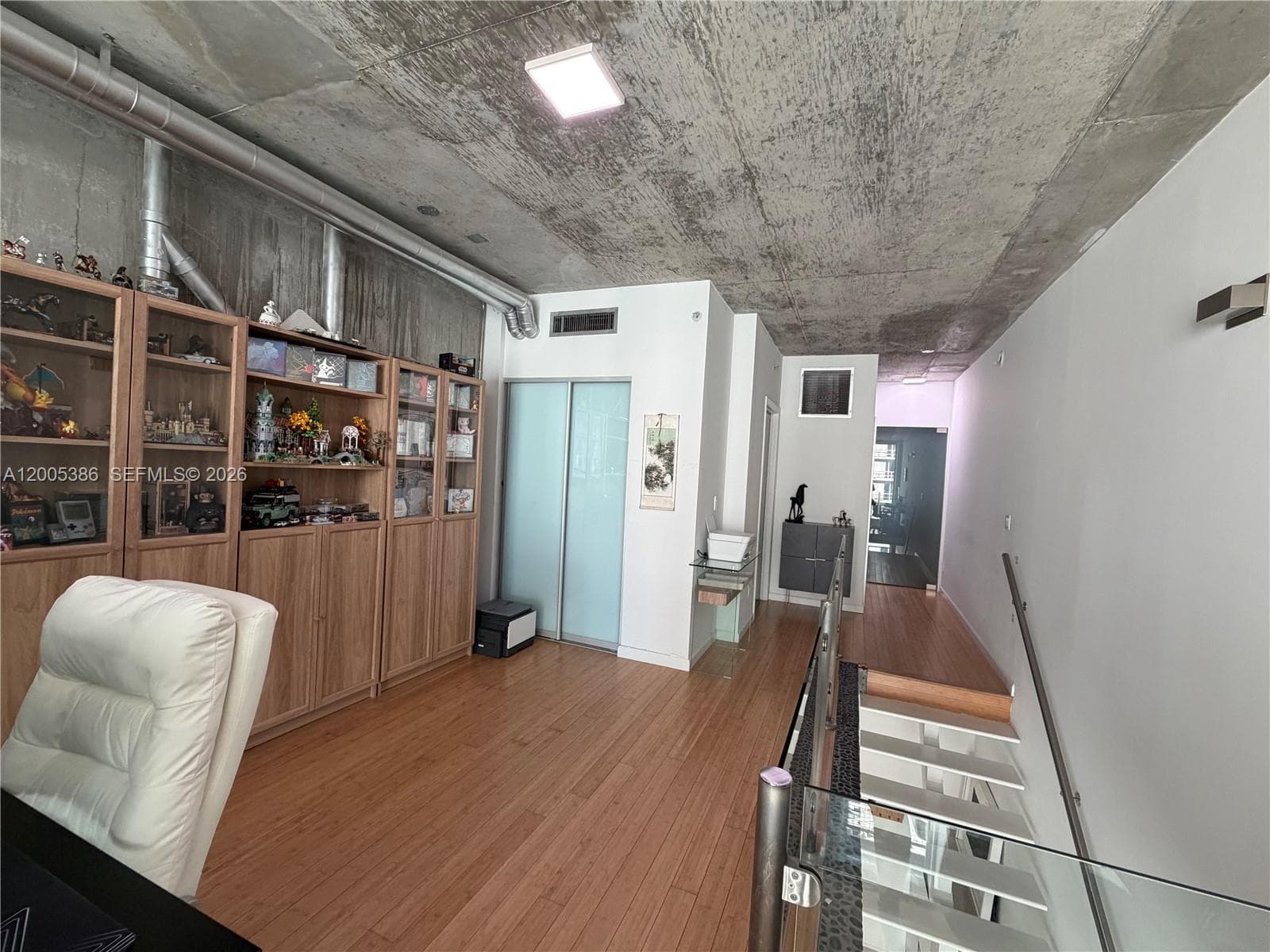 690 SW 1st Ct # 2524, Miami FL 33130 — 20