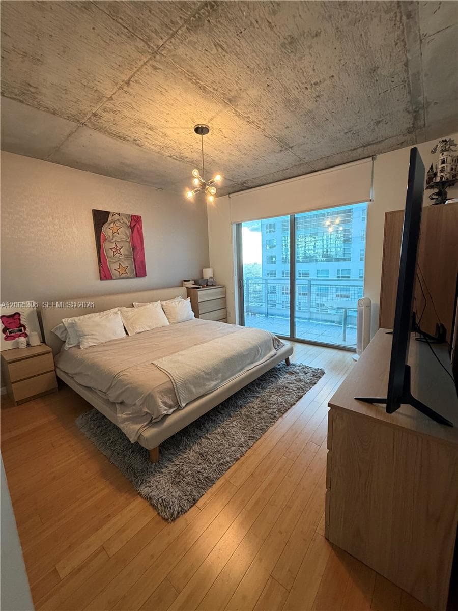 690 SW 1st Ct # 2524, Miami FL 33130 — 24