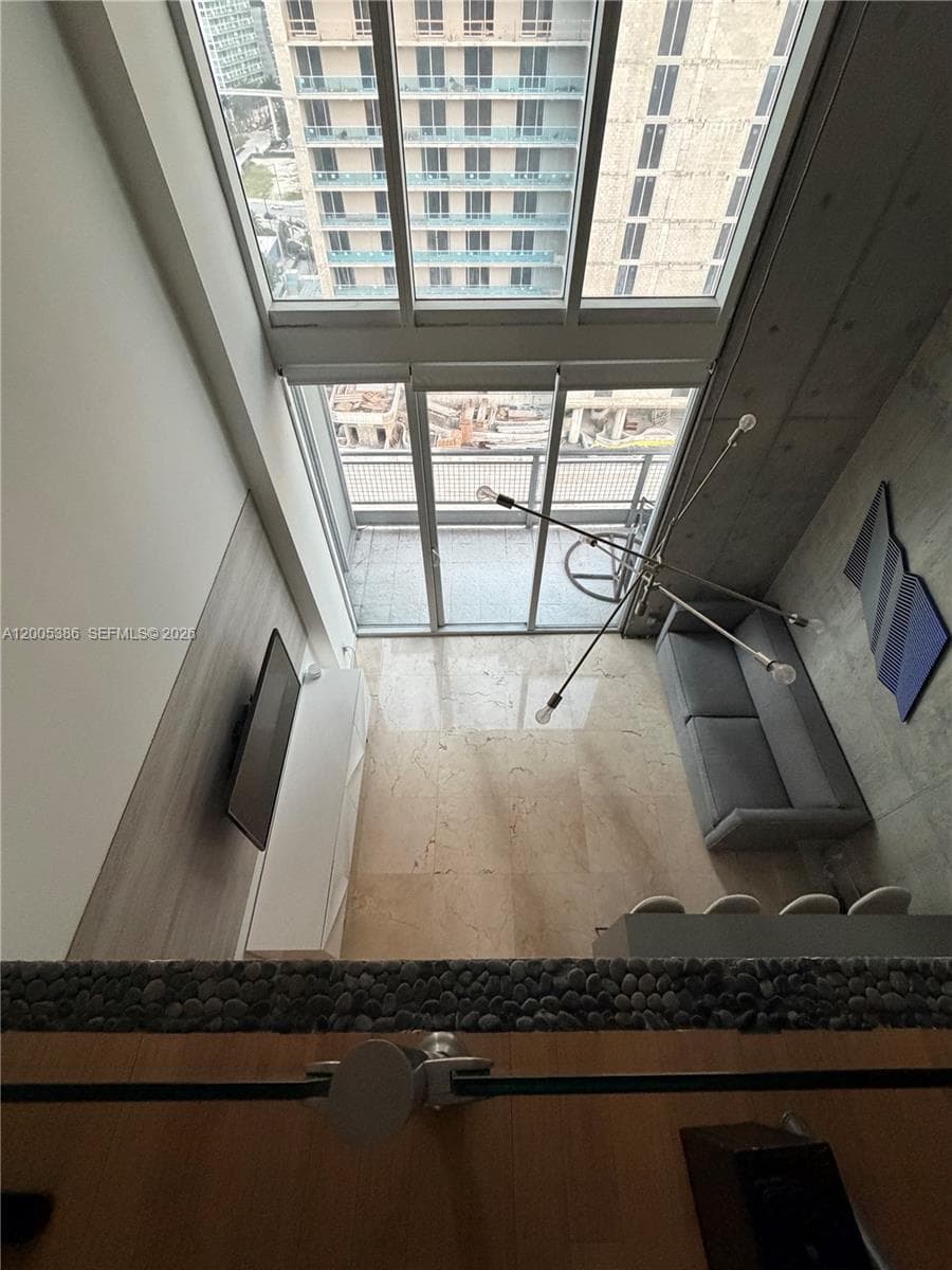 690 SW 1st Ct # 2524, Miami FL 33130 — 18