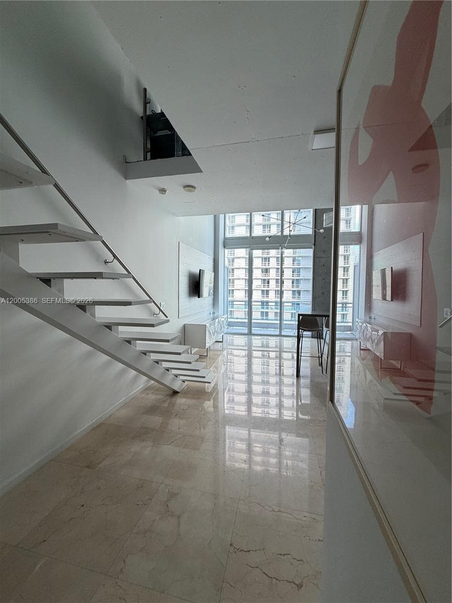 690 SW 1st Ct # 2524, Miami FL 33130 — 4