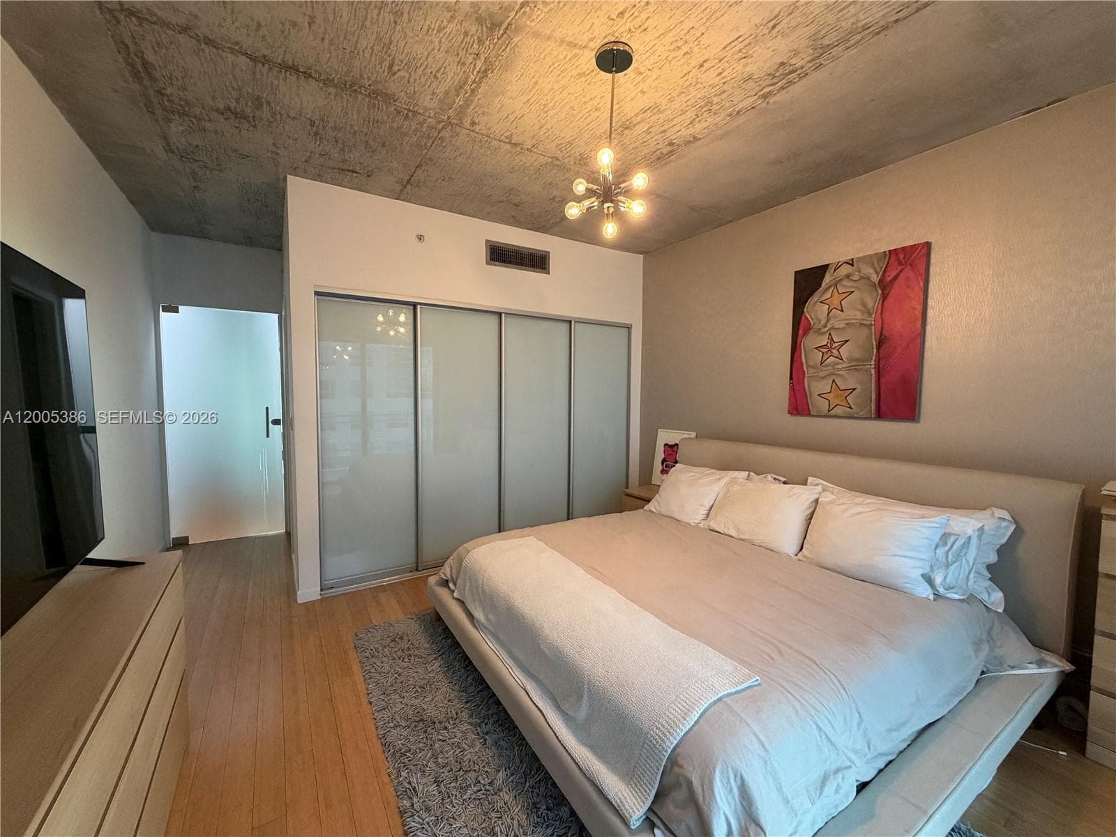 690 SW 1st Ct # 2524, Miami FL 33130 — 25